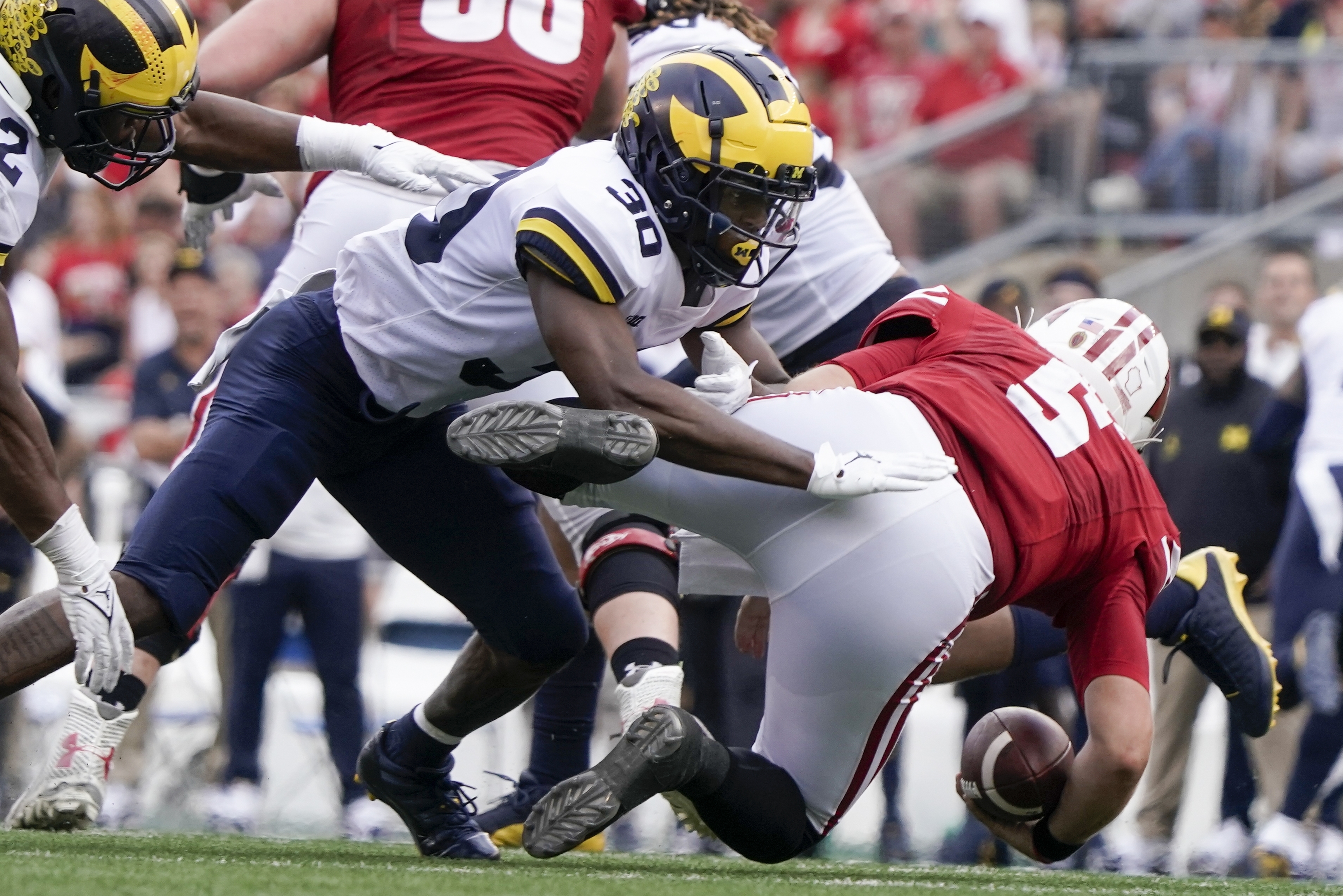 Bengals Draft Michigan Safety Dax Hill In First Round, 31st