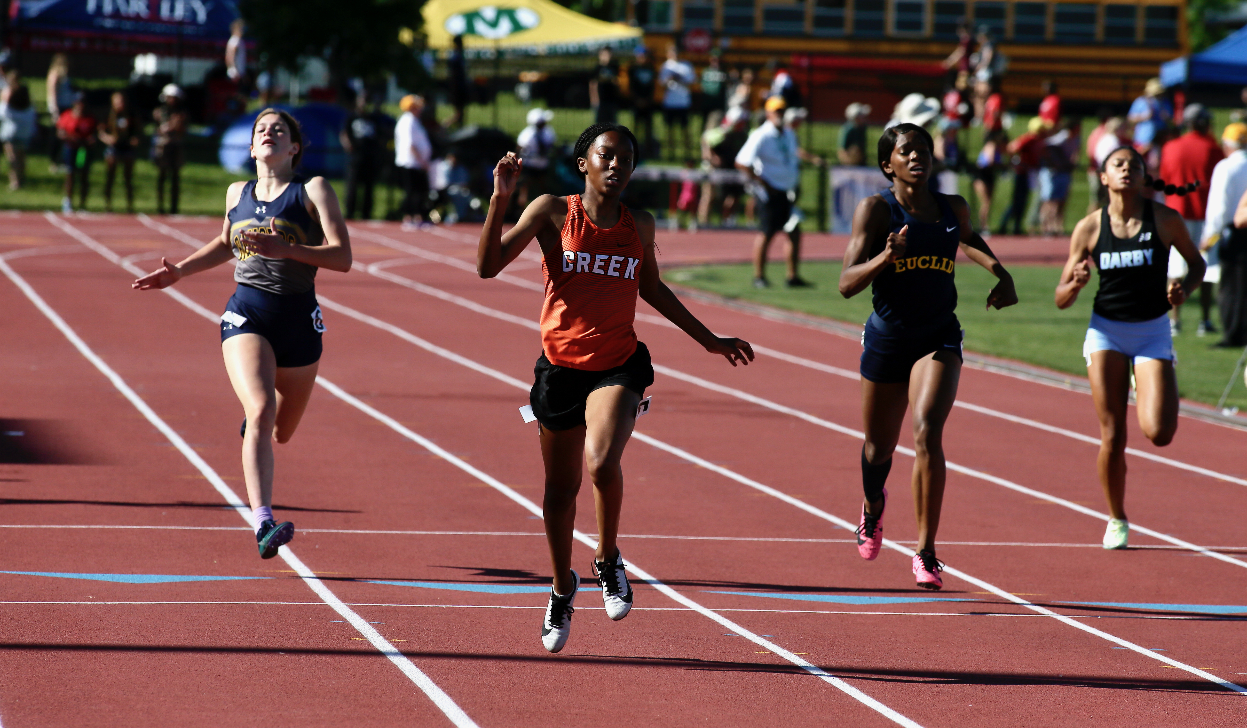 Carroll reaches 3rd in 10.75 seconds, 10/03/2022