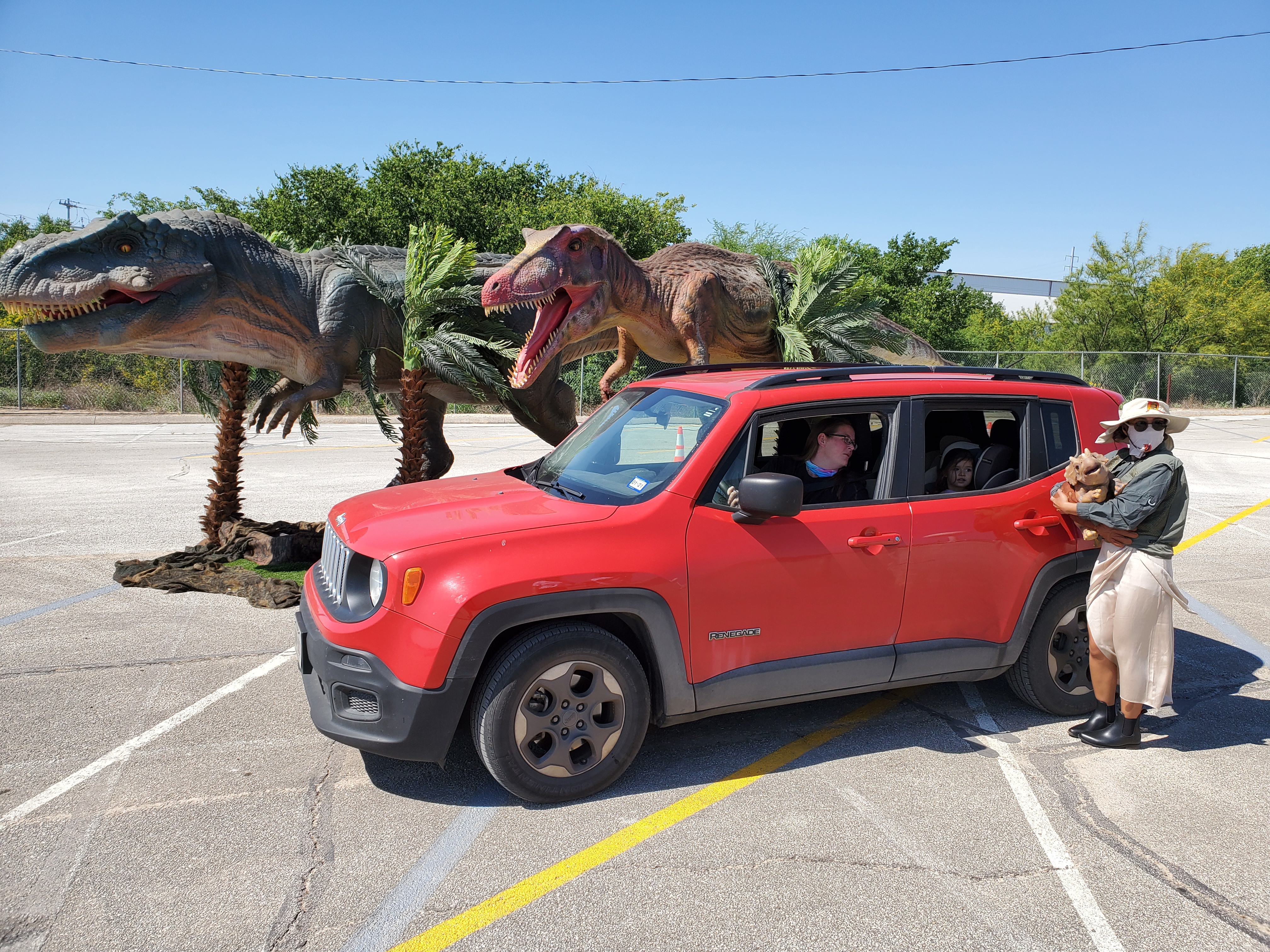Jurassic Quest Drive Thru Dinosaur Exhibit Is Coming To Cincinnati