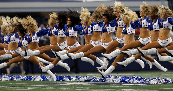 41,560 Nfl Cheerleader Stock Photos, High-Res Pictures, and Images - Getty  Images