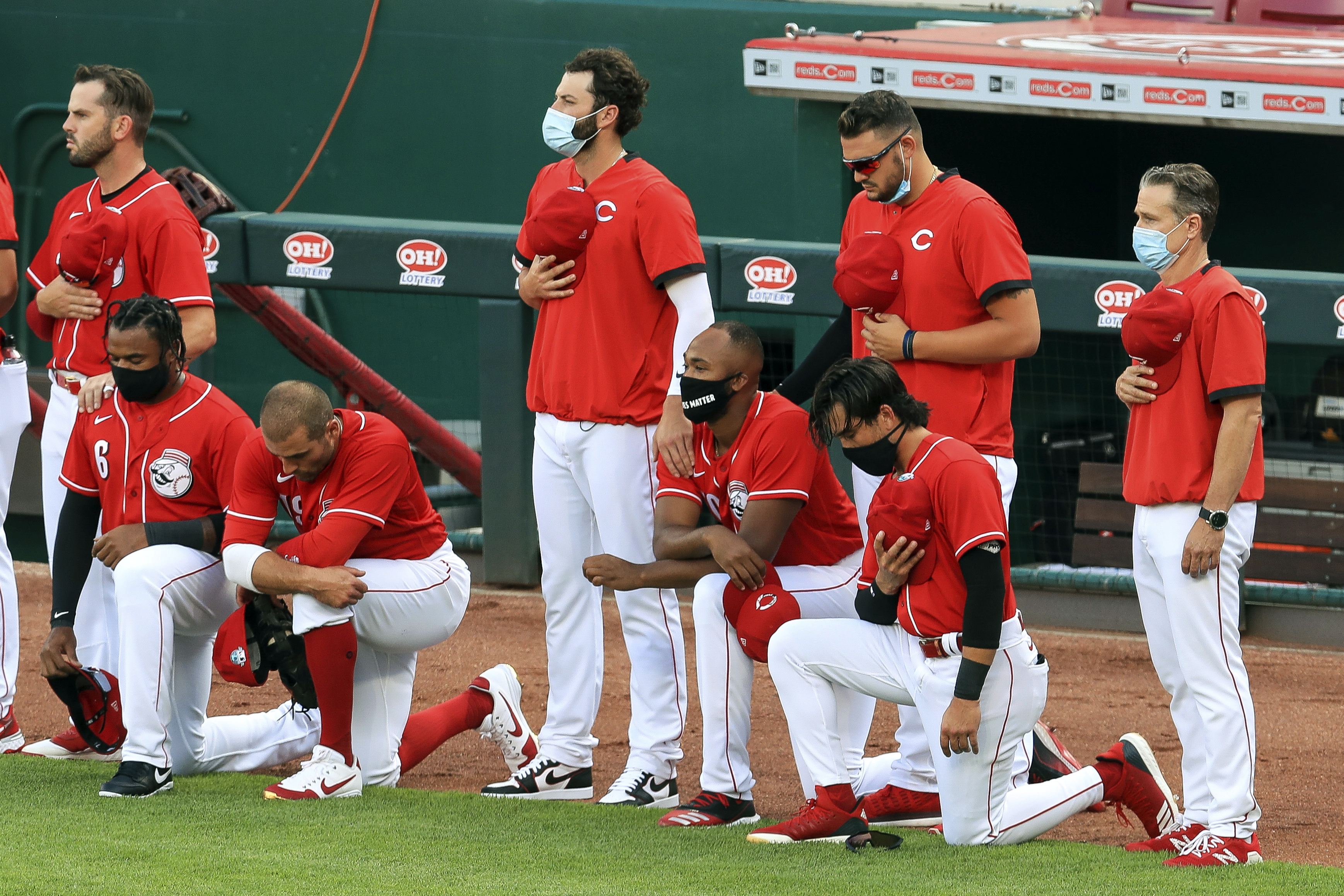 Joey Votto has a message for you, Reds fans