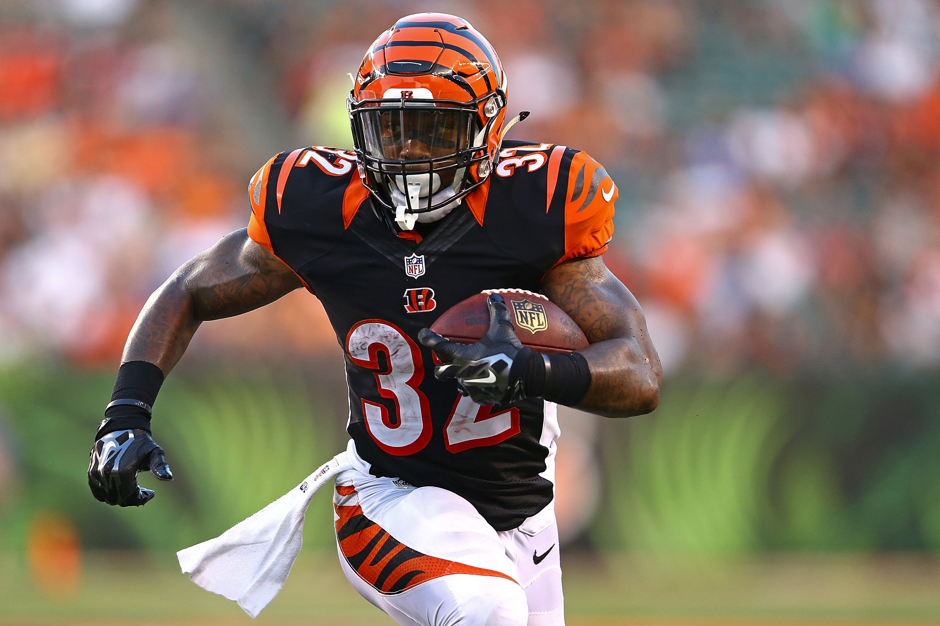 Jeremy Hill Dares Cincinnati Bengals To Try Replacing Him