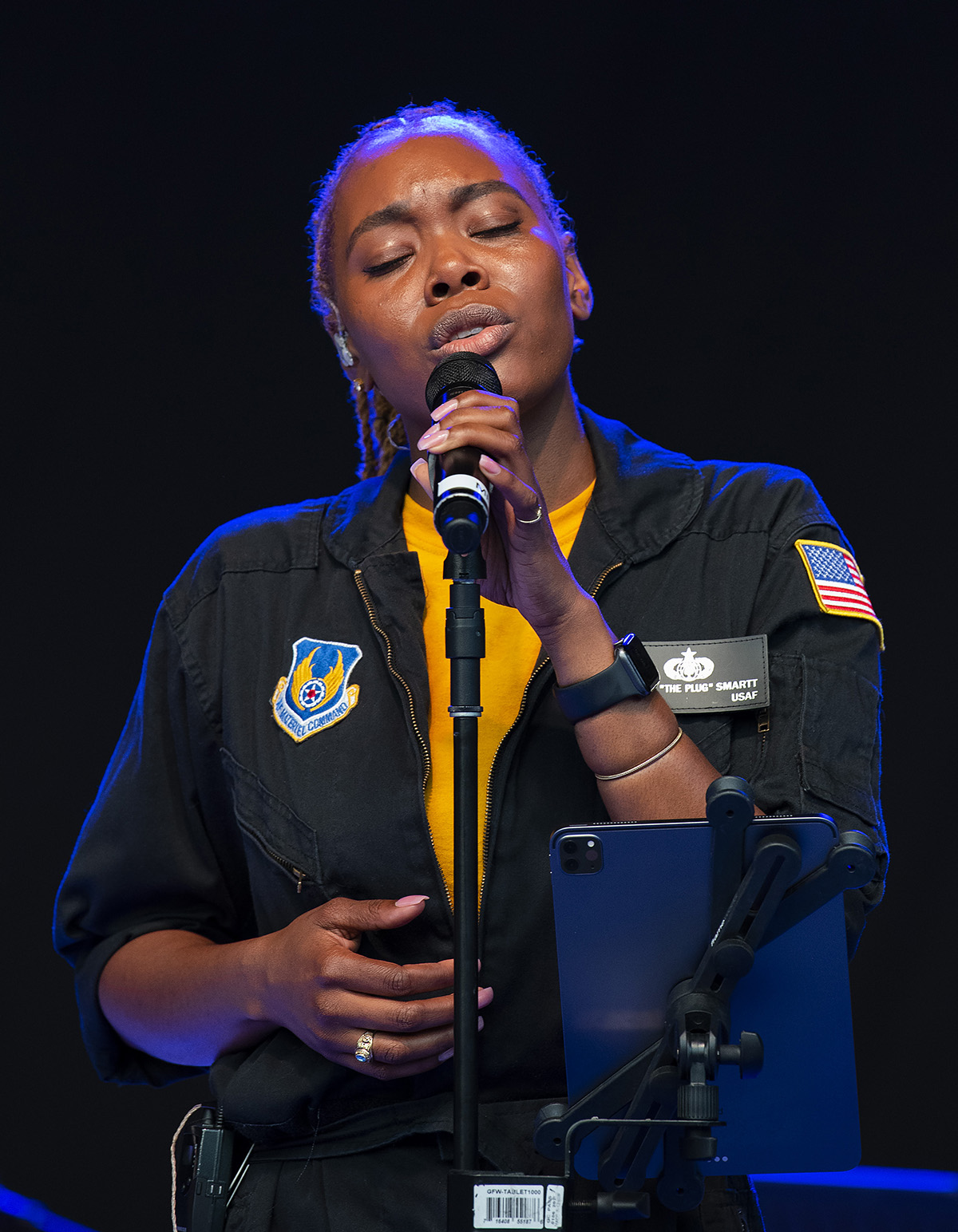 Staff Sgt. MeLan Smartt sings during an Air Force Band of Flight concert at Fraze Pavilion on July 27. U.S. AIR FORCE PHOTO/R.J. ORIEZ