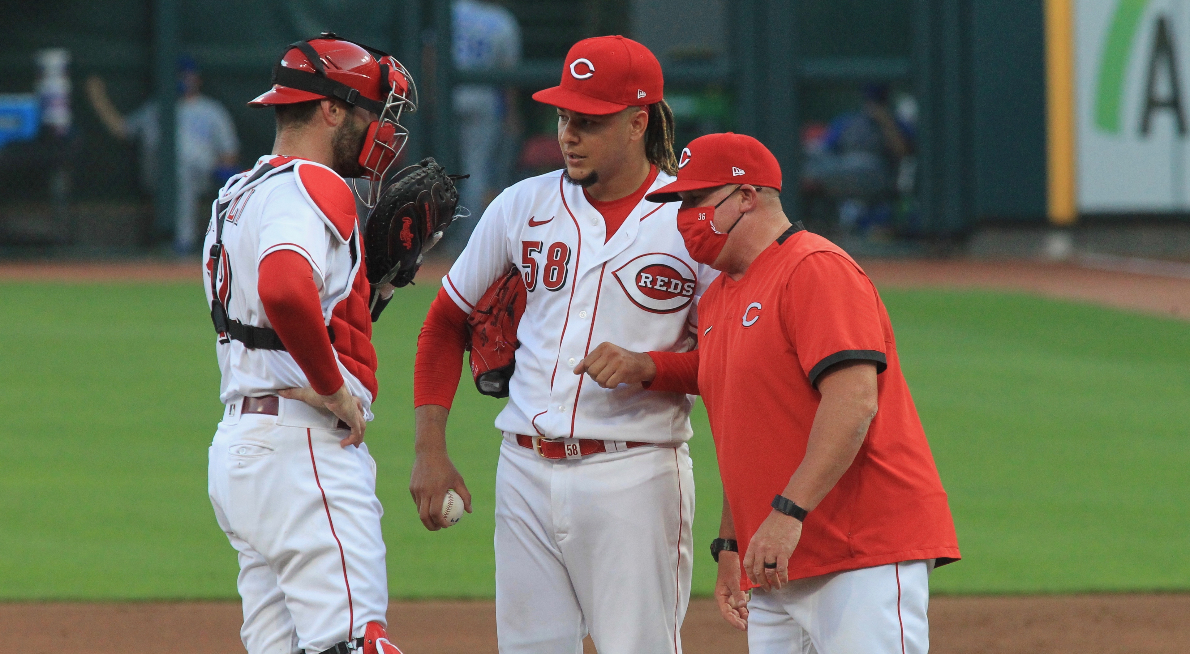 Baseball Prepares for RedHawks and Flyers - Ohio State