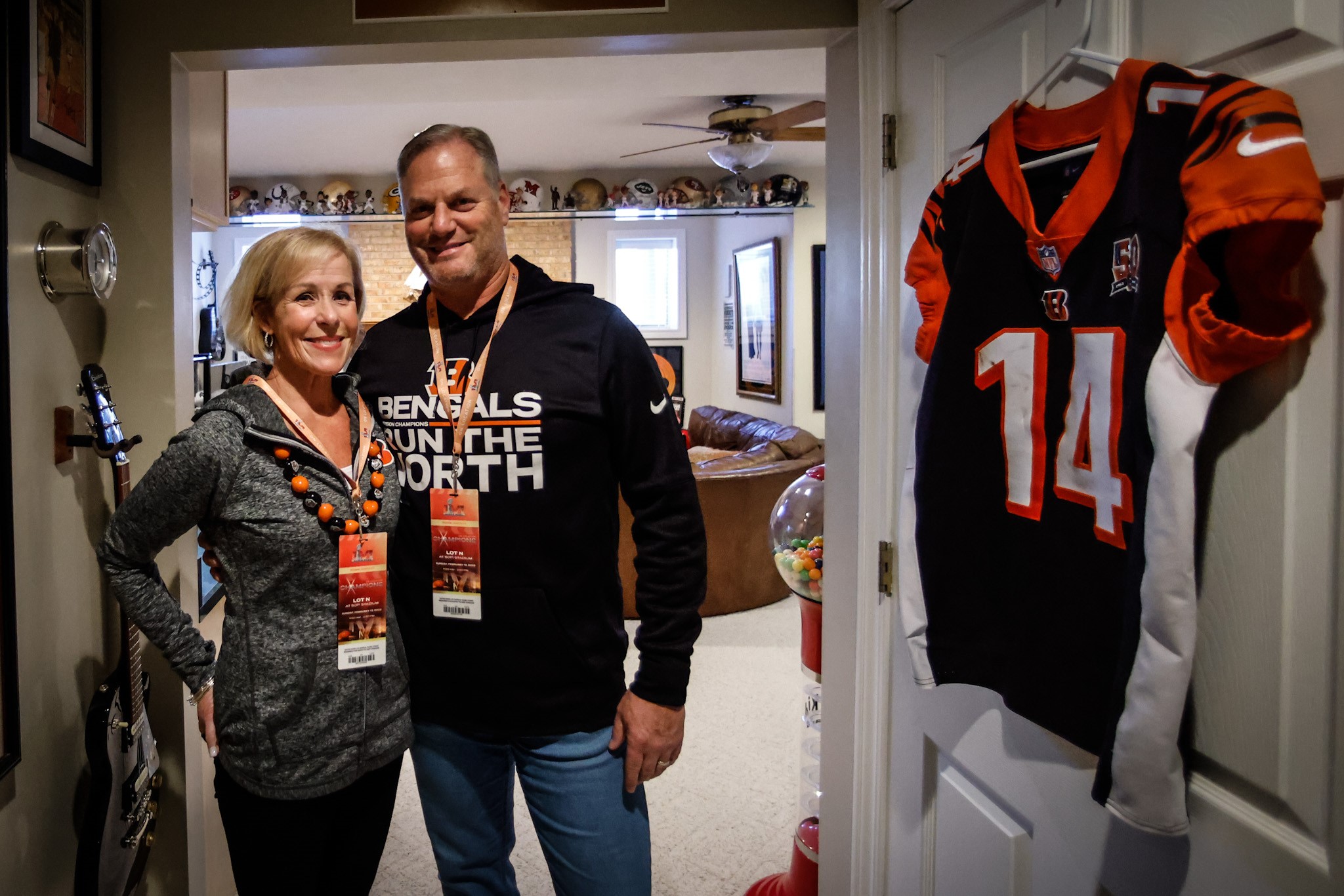 Longtime Bengals season-ticket holder: 'You couldn't keep me away' from Super  Bowl