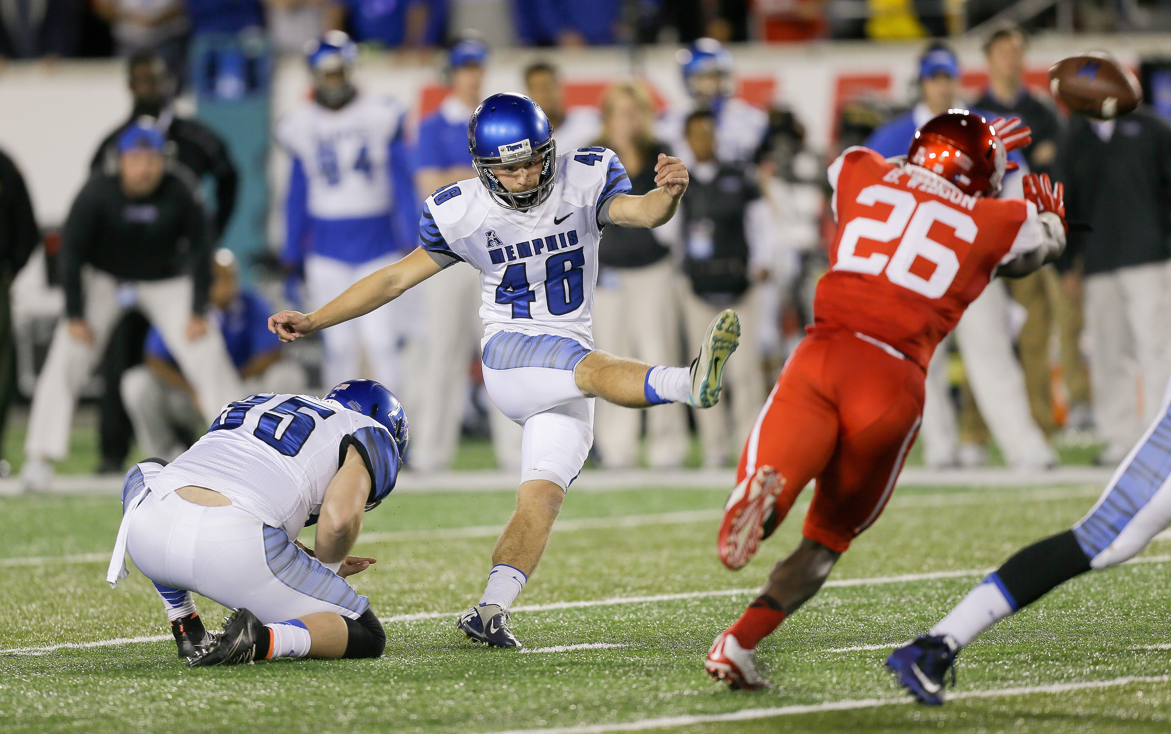 2015 American Special Teams Player of the Year - Memphis Kicker Jake Elliott  