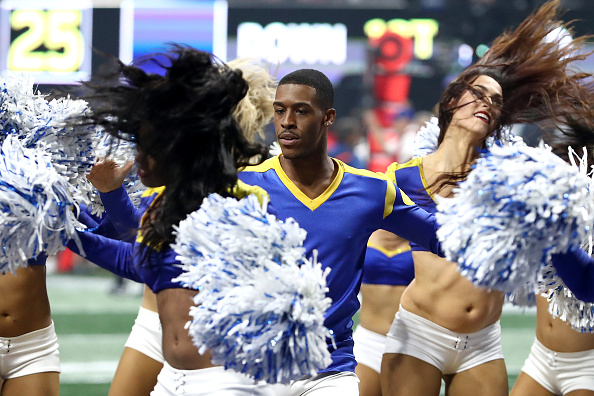 Cheerladdies! First ever male cheerleaders at the Super Bowl - PressReader