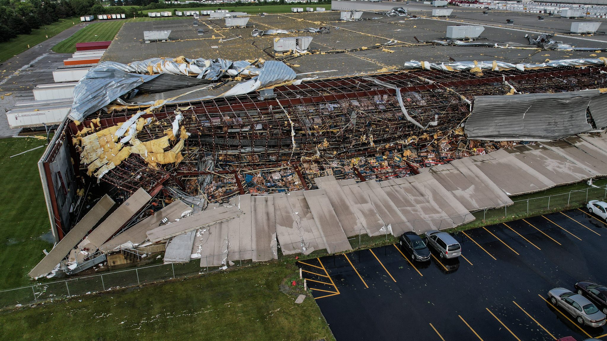 Meijer Distribution Center in Tipp City damaged