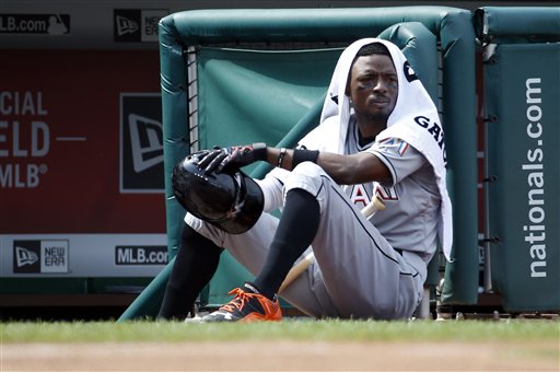 Dee Gordon signs $50 million, 5-year deal with Miami Marlins