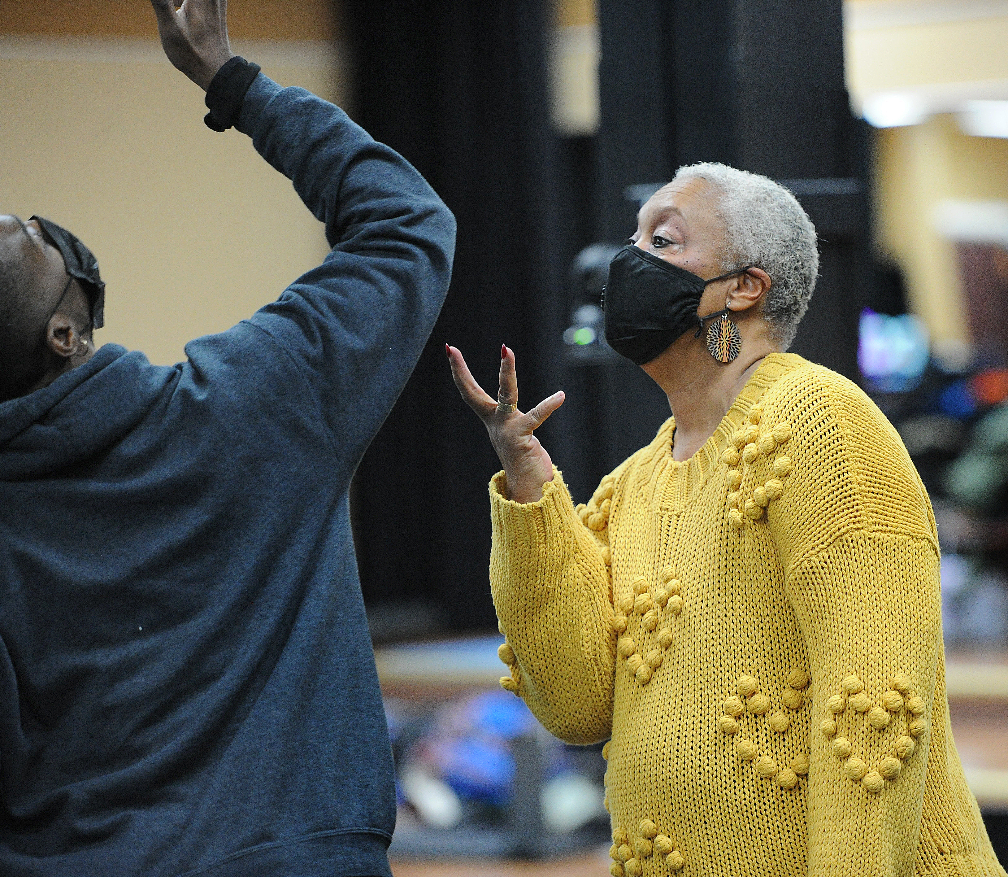 Dayton Contemporary Dance Company Chief Artistic and Producing Director Debbie Blunden-Diggs works with the company dancers Thursday Feb. 10, 2022. MARSHALL GORBY\STAFF