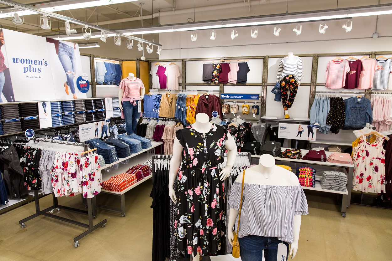 Old Navy store at The Greene will add plus apparel