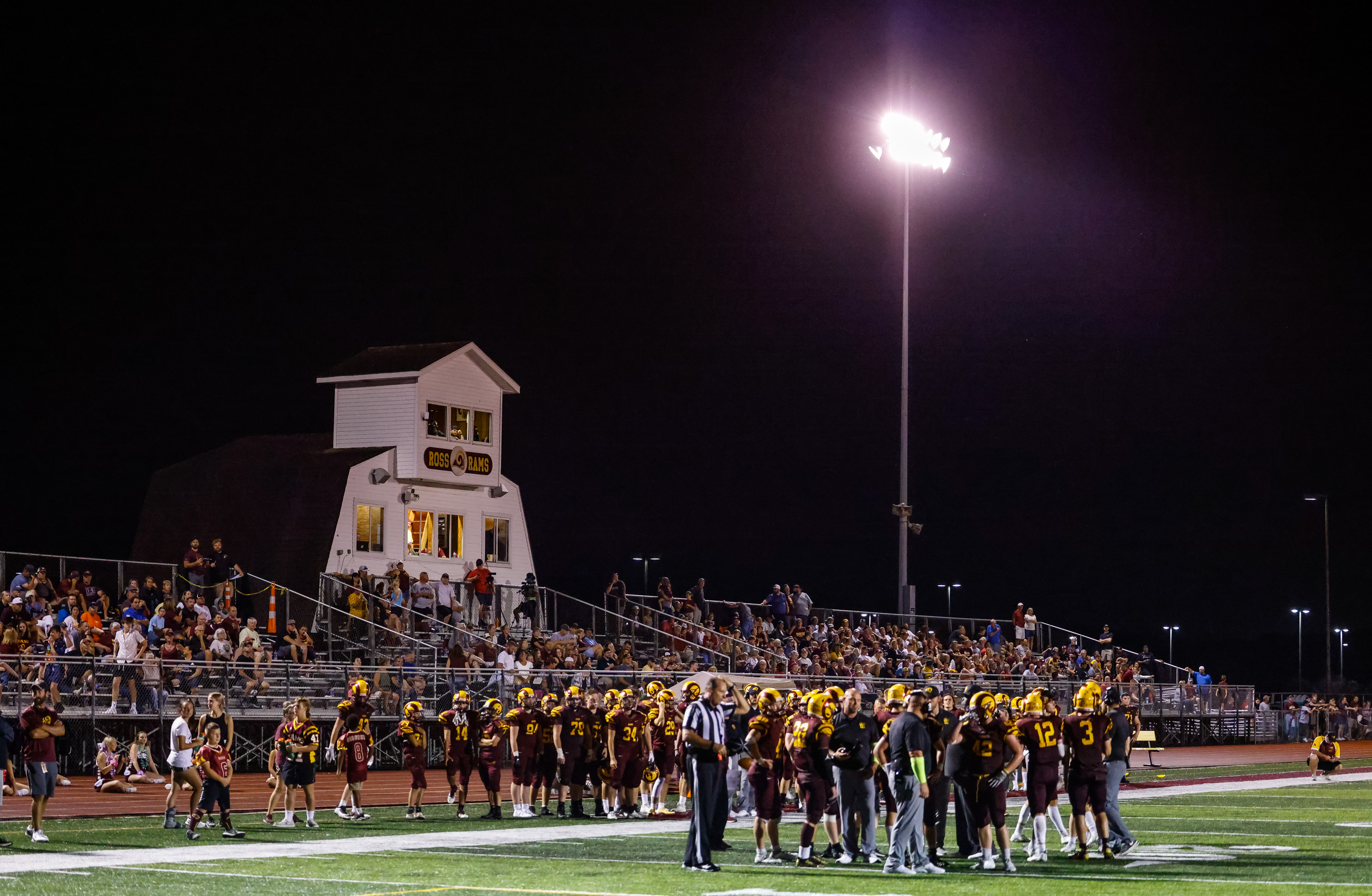 High school football: Ross plays Northwestern in Southwest Ohio