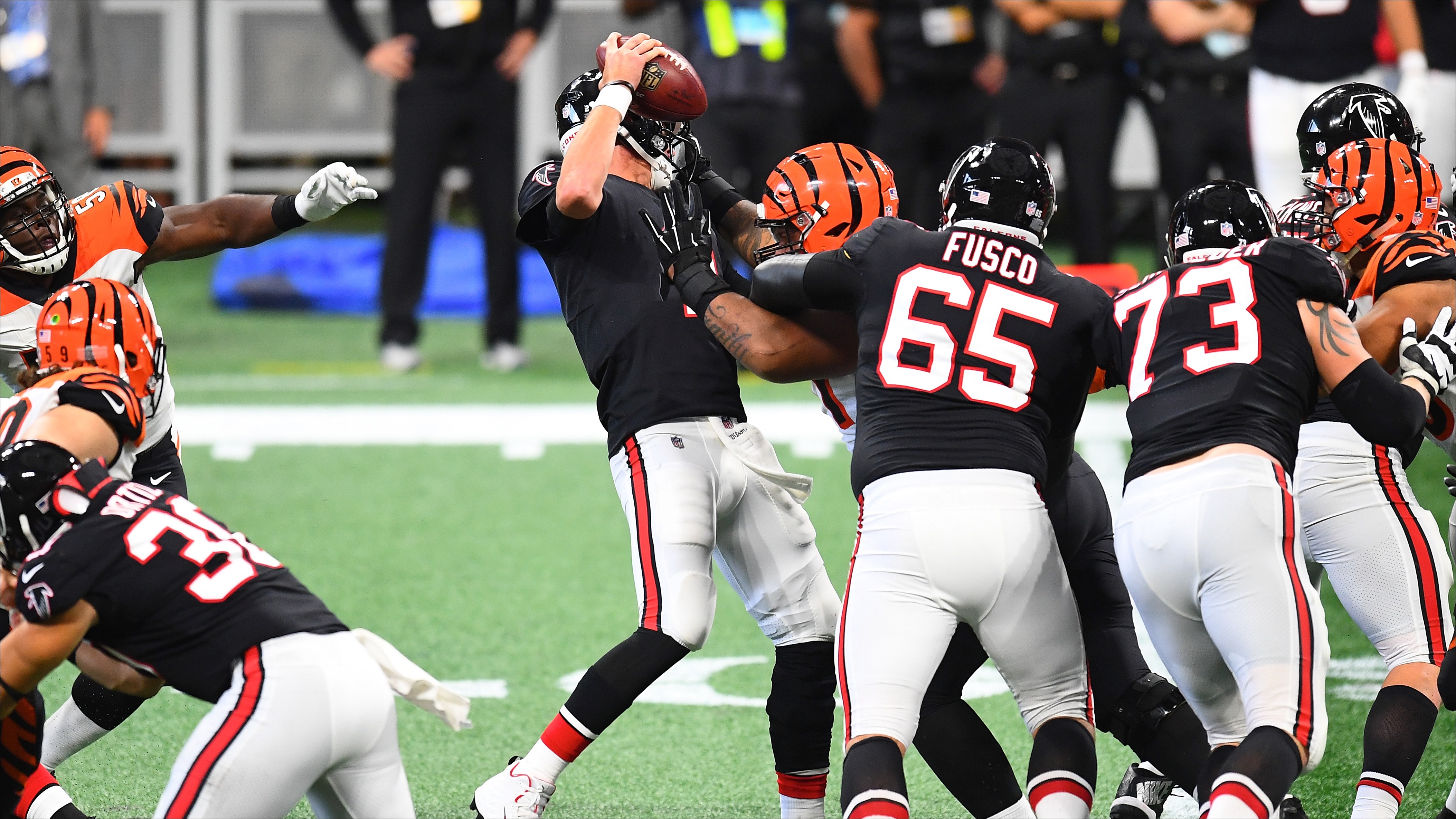 Watch Andy Dalton Throw a Very Pretty Deep Ball, Which Gets Me Thinking   - Bleacher Nation