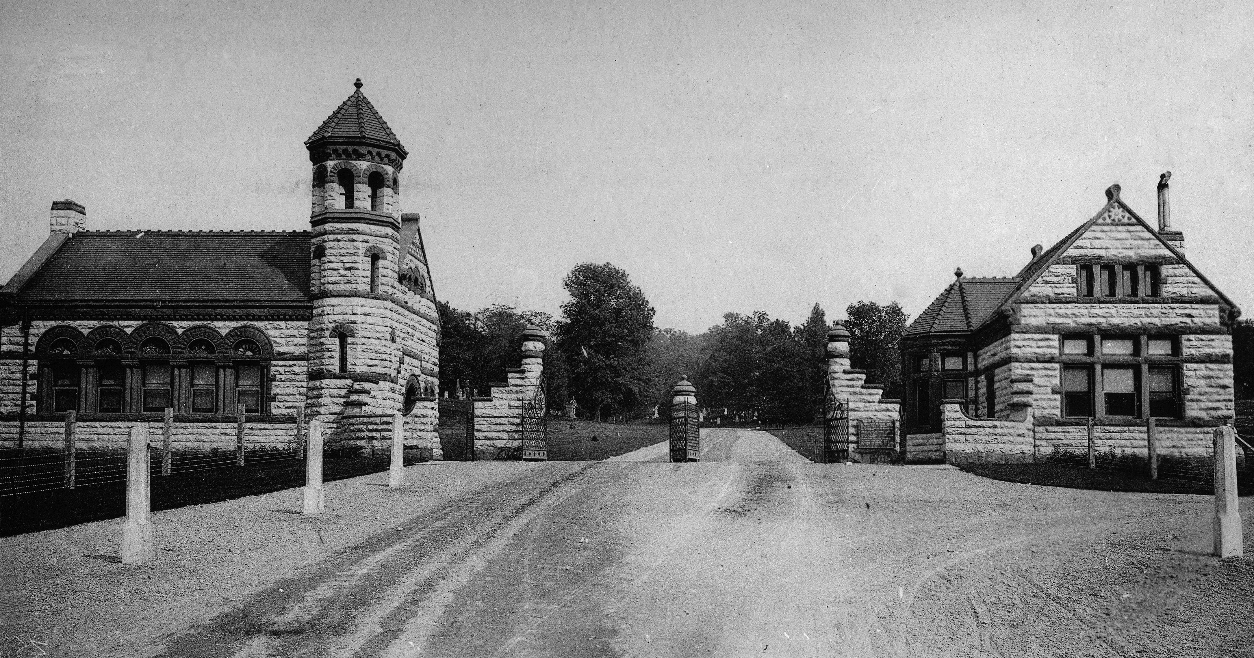 Woodland Cemetery's office, gateway and chapel were completed in 1889 in the Romanesque style. PHOTO COURTESY OF DAYTON METRO LIBRARY LUTZENBERGER PICTURE COLLECTION