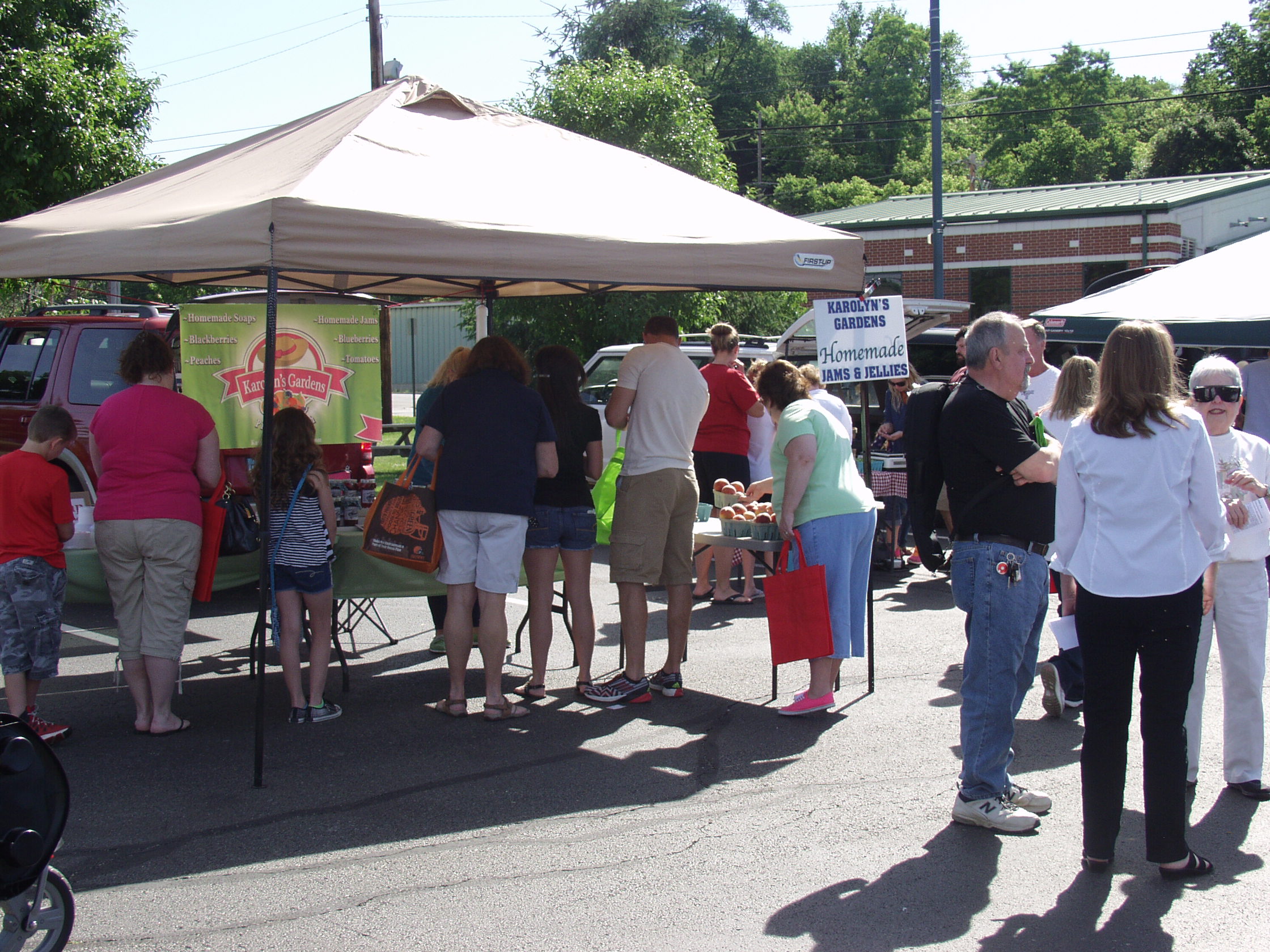 The Downtown Franklin Ohio Farmers Market features fresh produce, honey/jams, meats, eggs and more. CONTRIBUTED FILE PHOTO