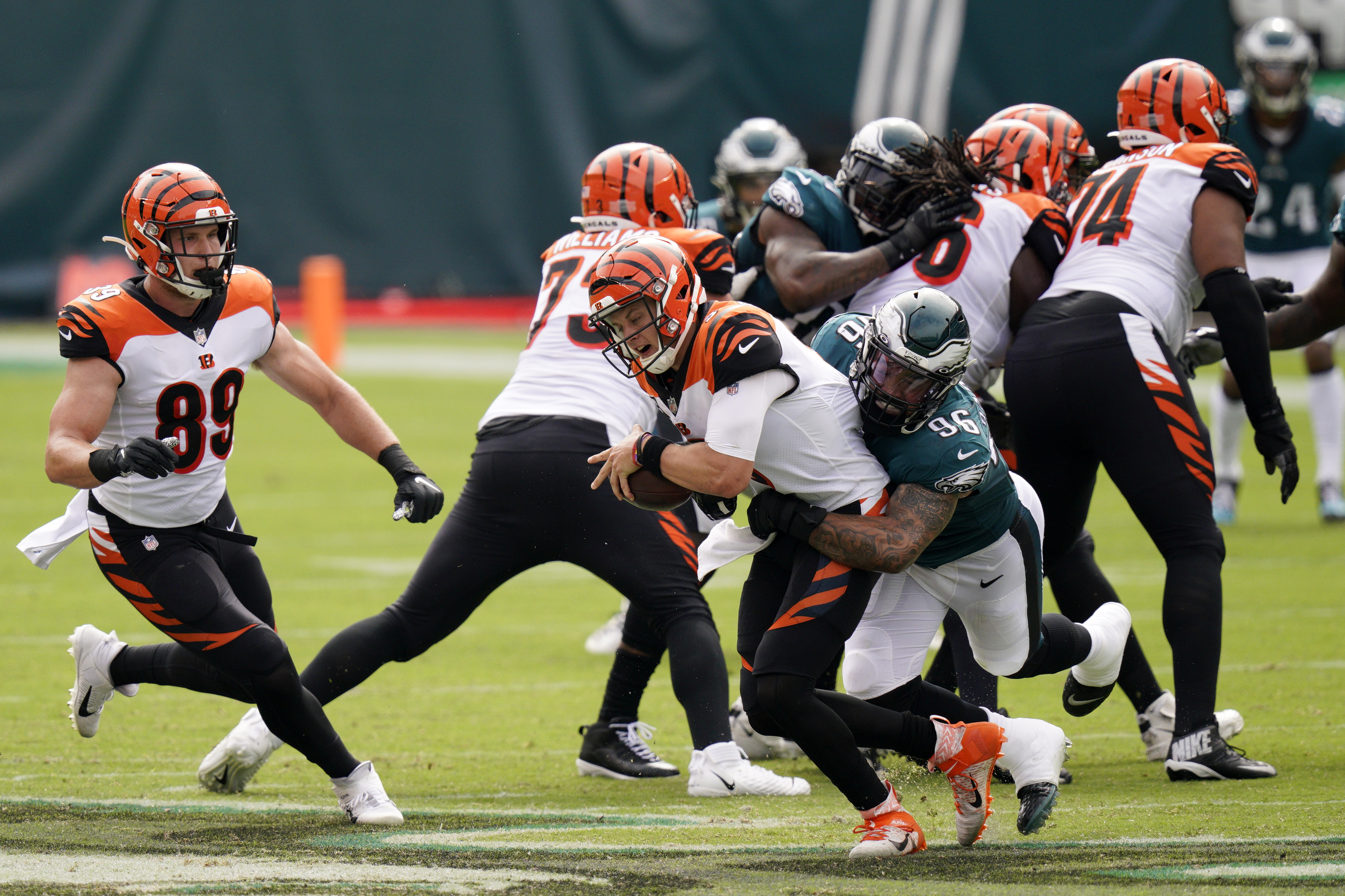 Cincinnati Bengals offensive tackle Fred Johnson (74) blocks