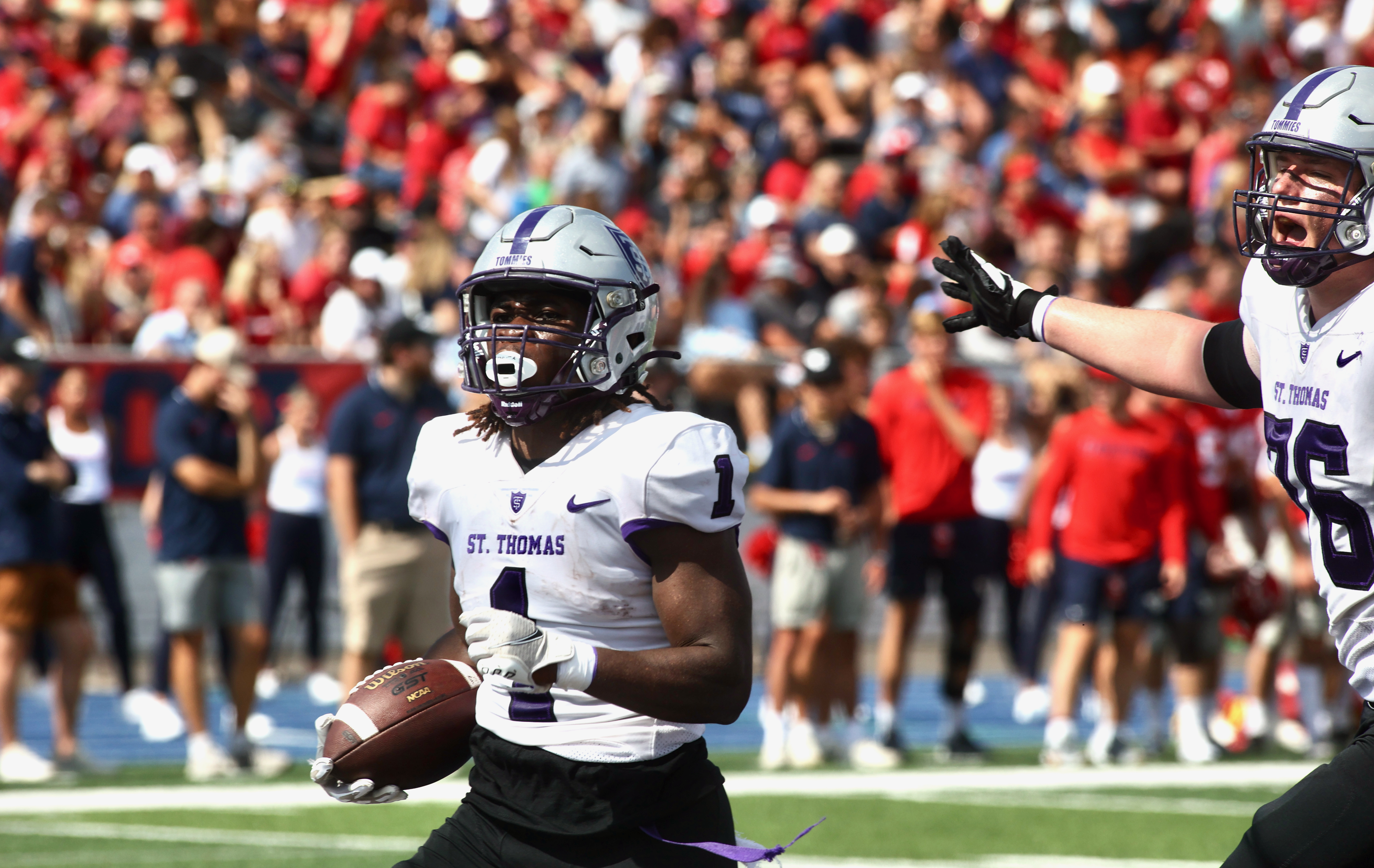 Football Returns Home To Host St. Thomas - University of Dayton Athletics