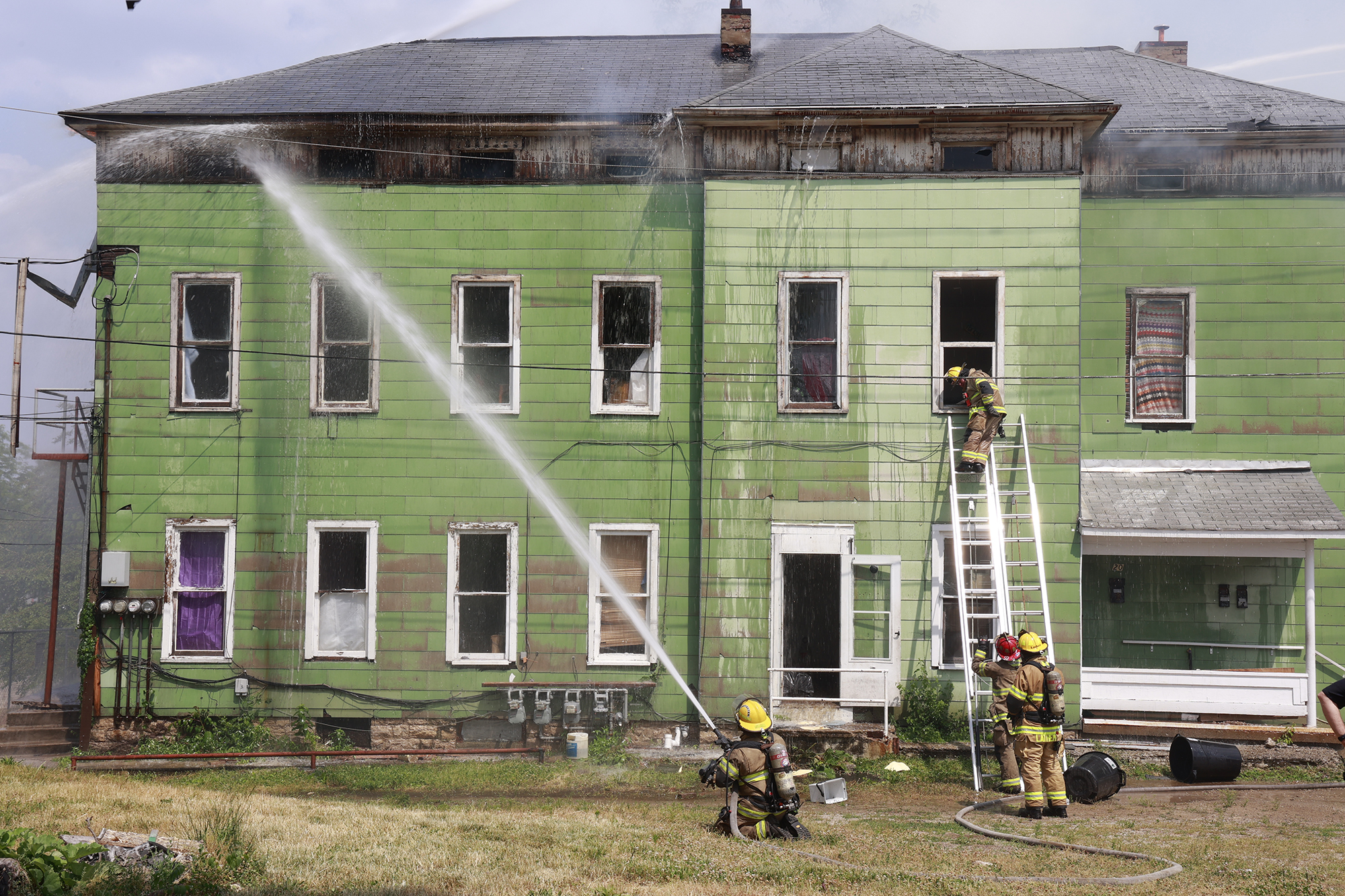 No one injured in Springfield residential fire