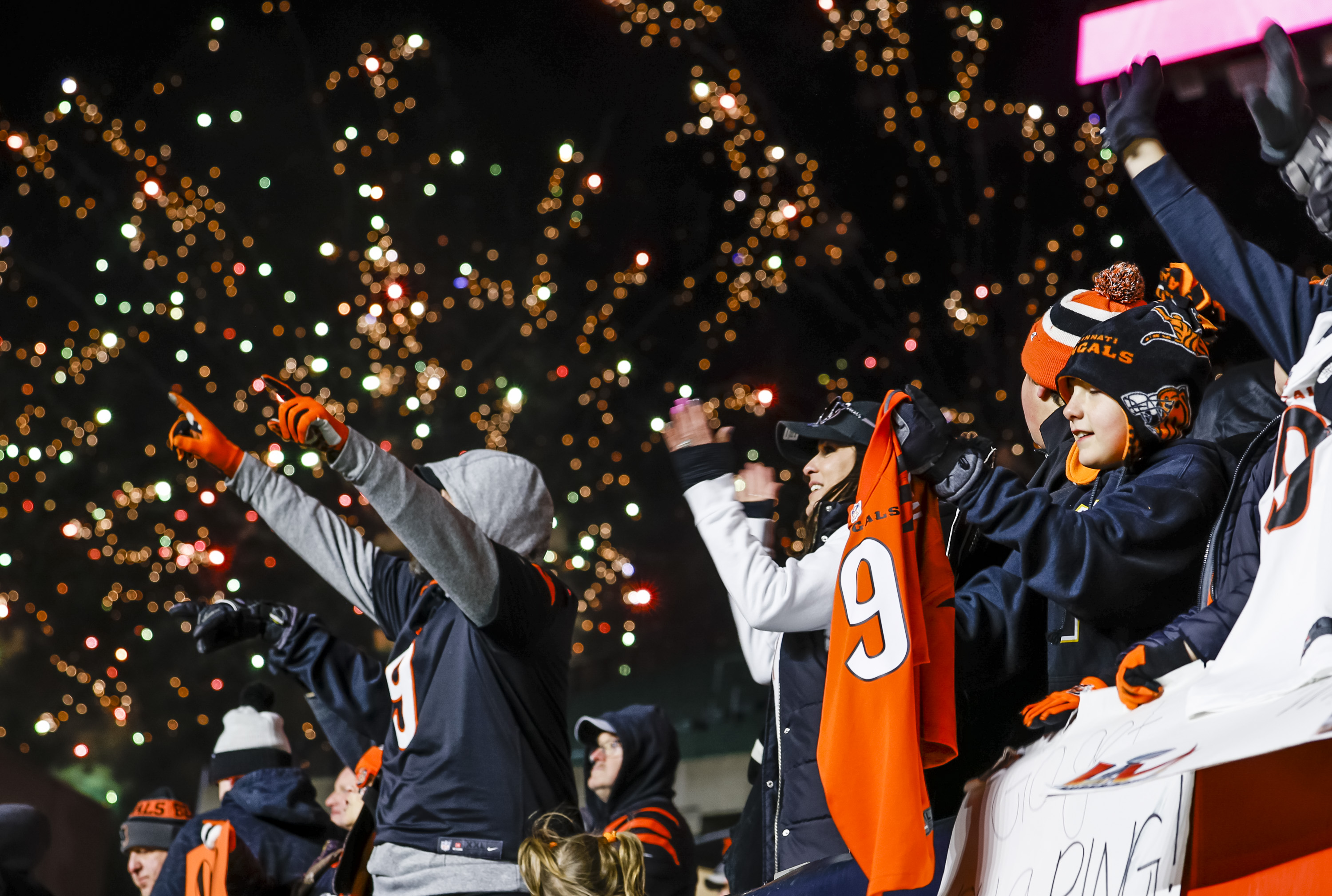 PHOTOS: Cincinnati Bengals Super Bowl LVI Opening Night Fan Rally