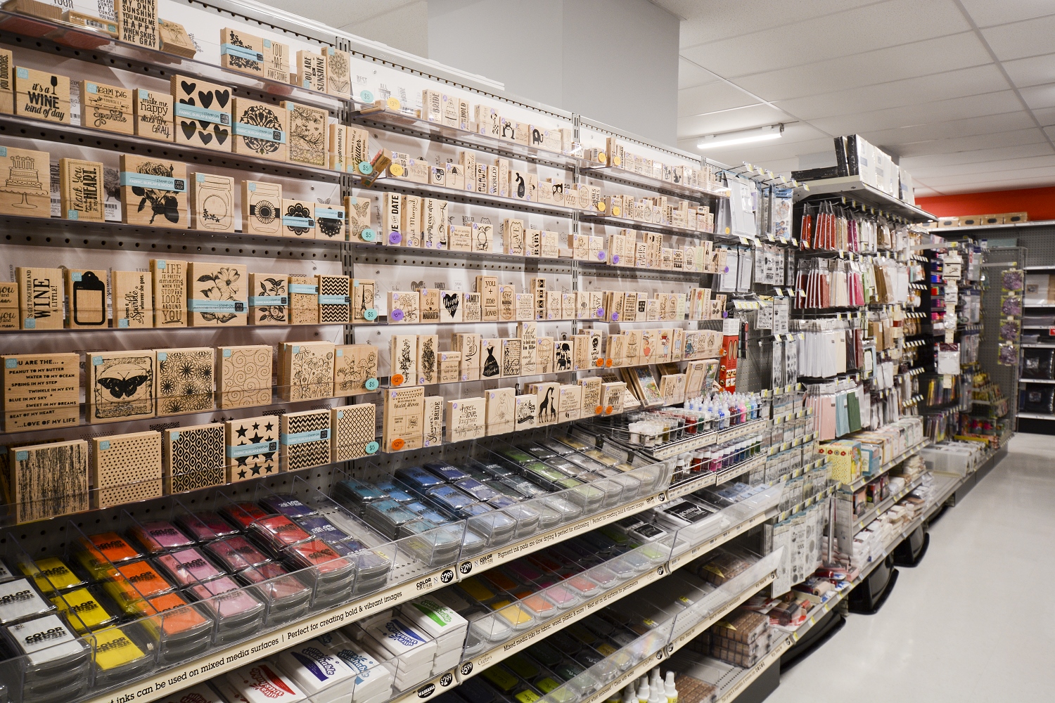 A.C. Moore Artsandcrafts store now open near Cincinnati
