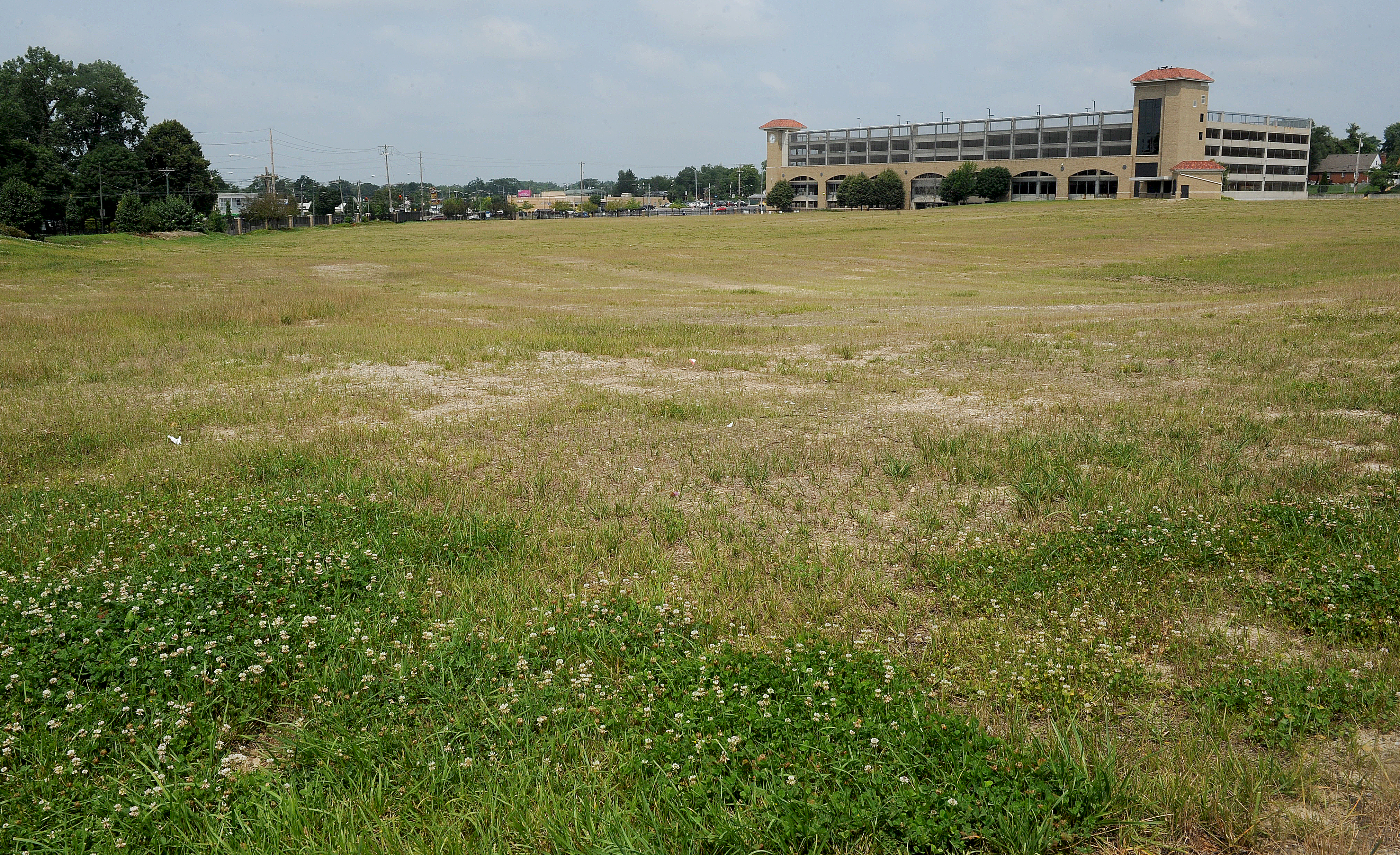 A new health care facility is planned for site of former Good Samaritan Hospital along Salem Ave. in Dayton. MARSHALL GORBY\STAFF