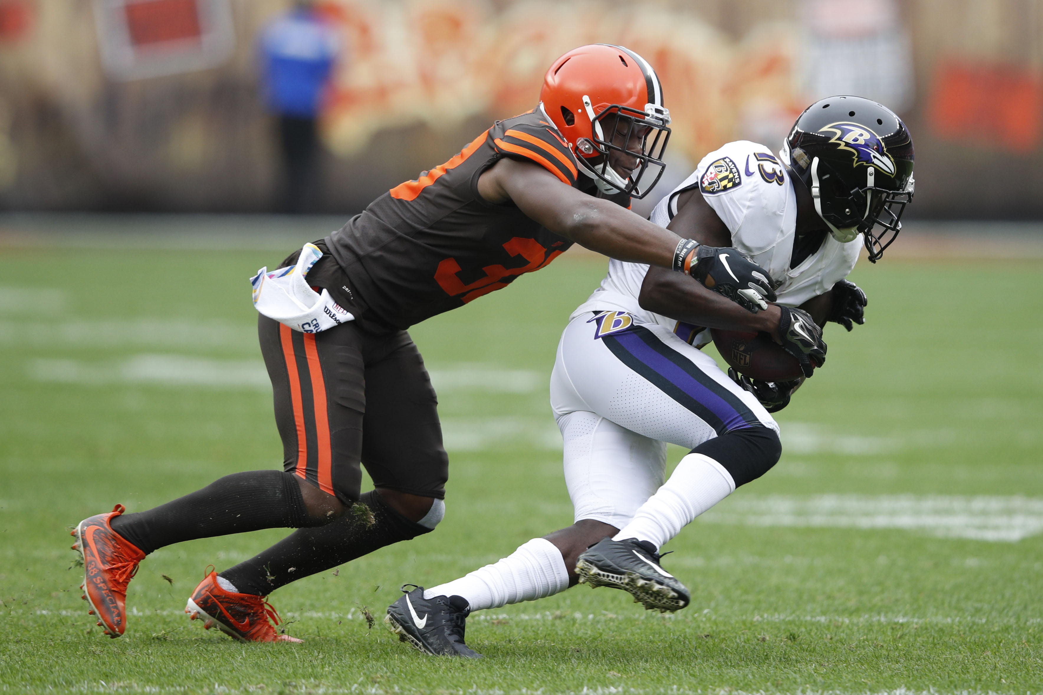 Ravens fall to Browns in overtime on knuckleball field goal