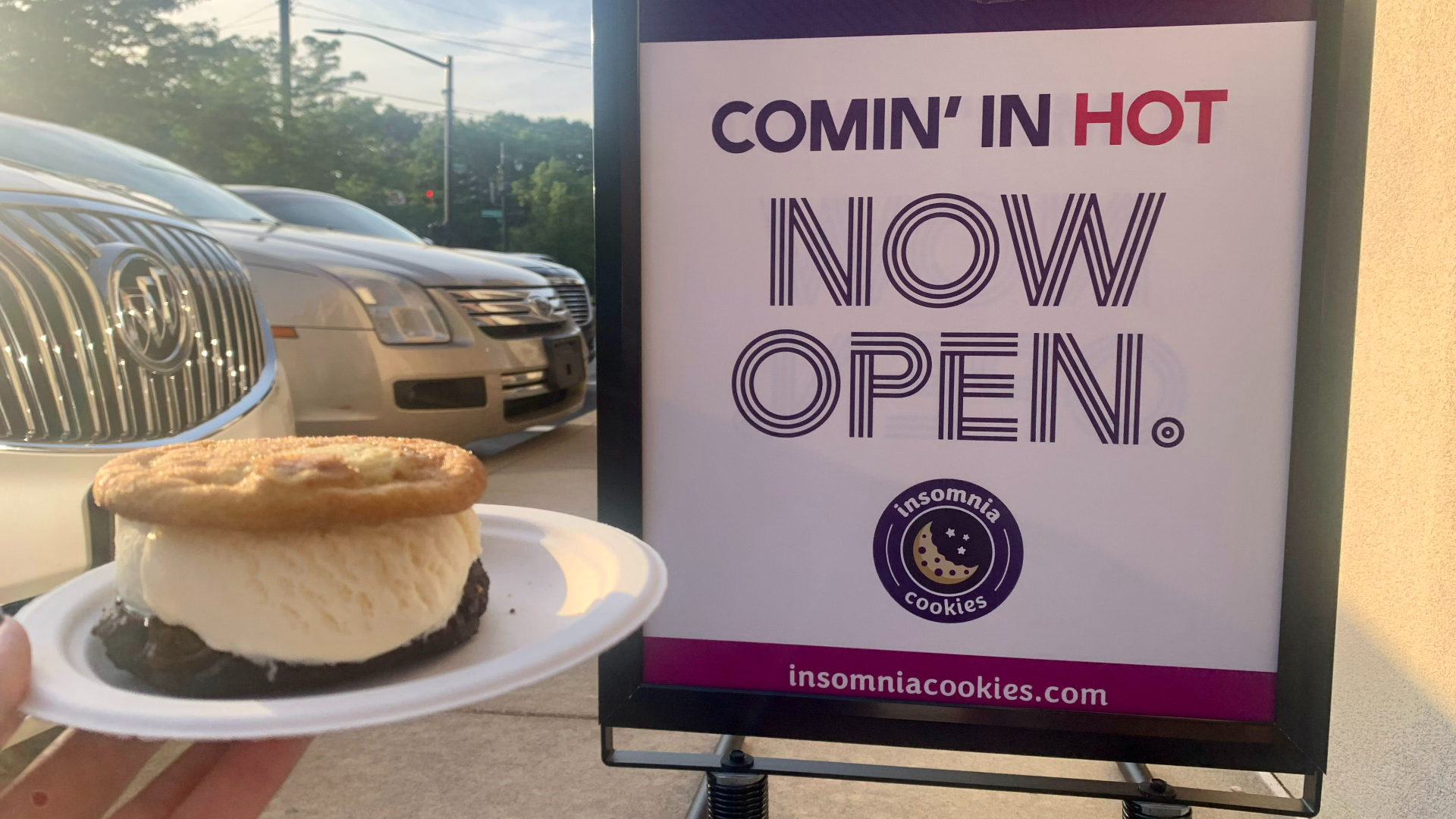 Insomnia Cookies, a bakery known for delivering warm cookies all day and late into the night, has opened its first Dayton-area location.