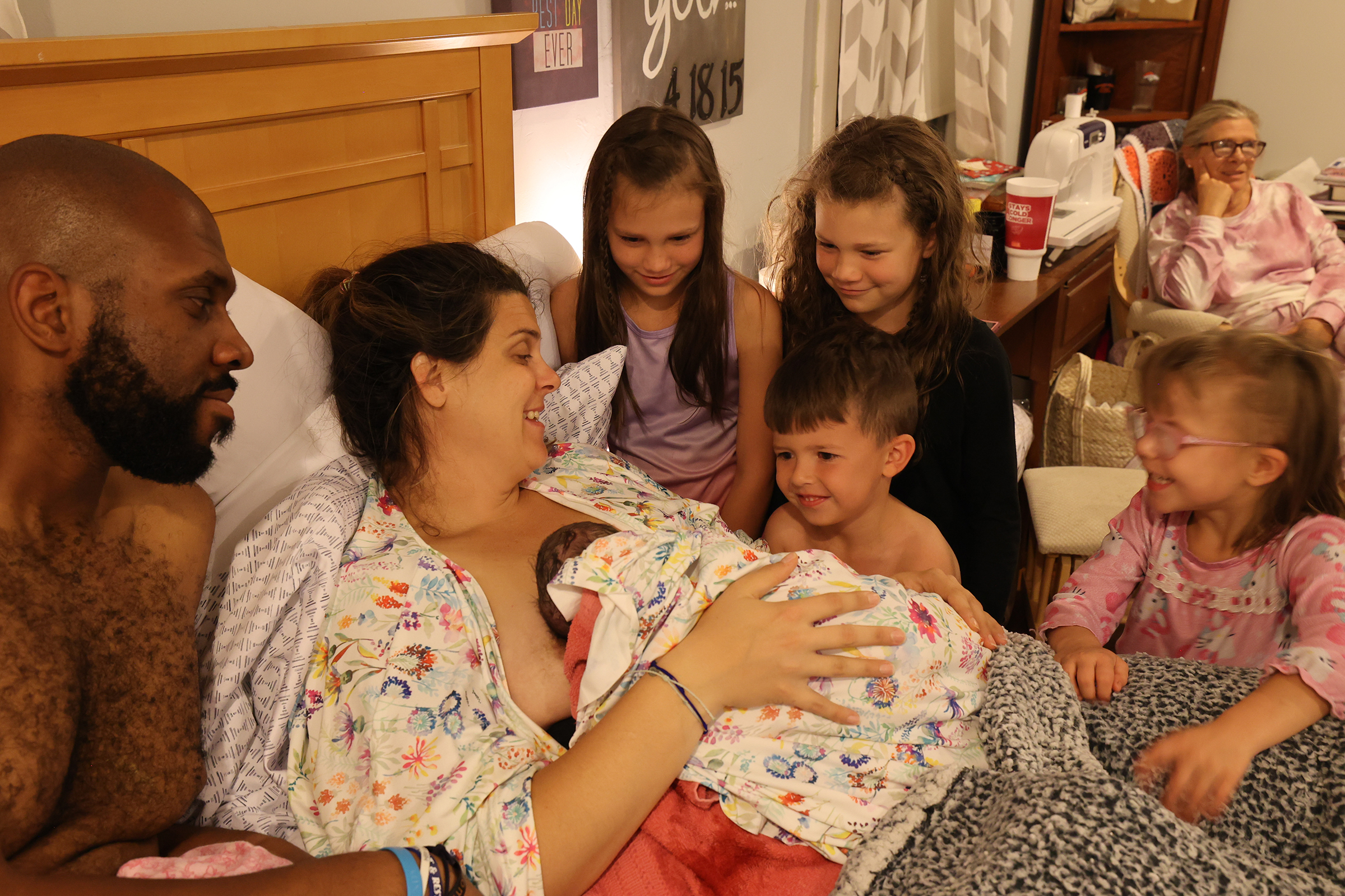 Hanaley Ivery, the youngest child in her family, was born nine months ago at home to Megan Ivery. She is not the biological child of either parent and was adopted as an embryo through the Snowflake Embryo Adoption program.

Shown L-R are Shimar, Megan with newborn Hanaley, Sophia, Lia, Braxton and Makenzie