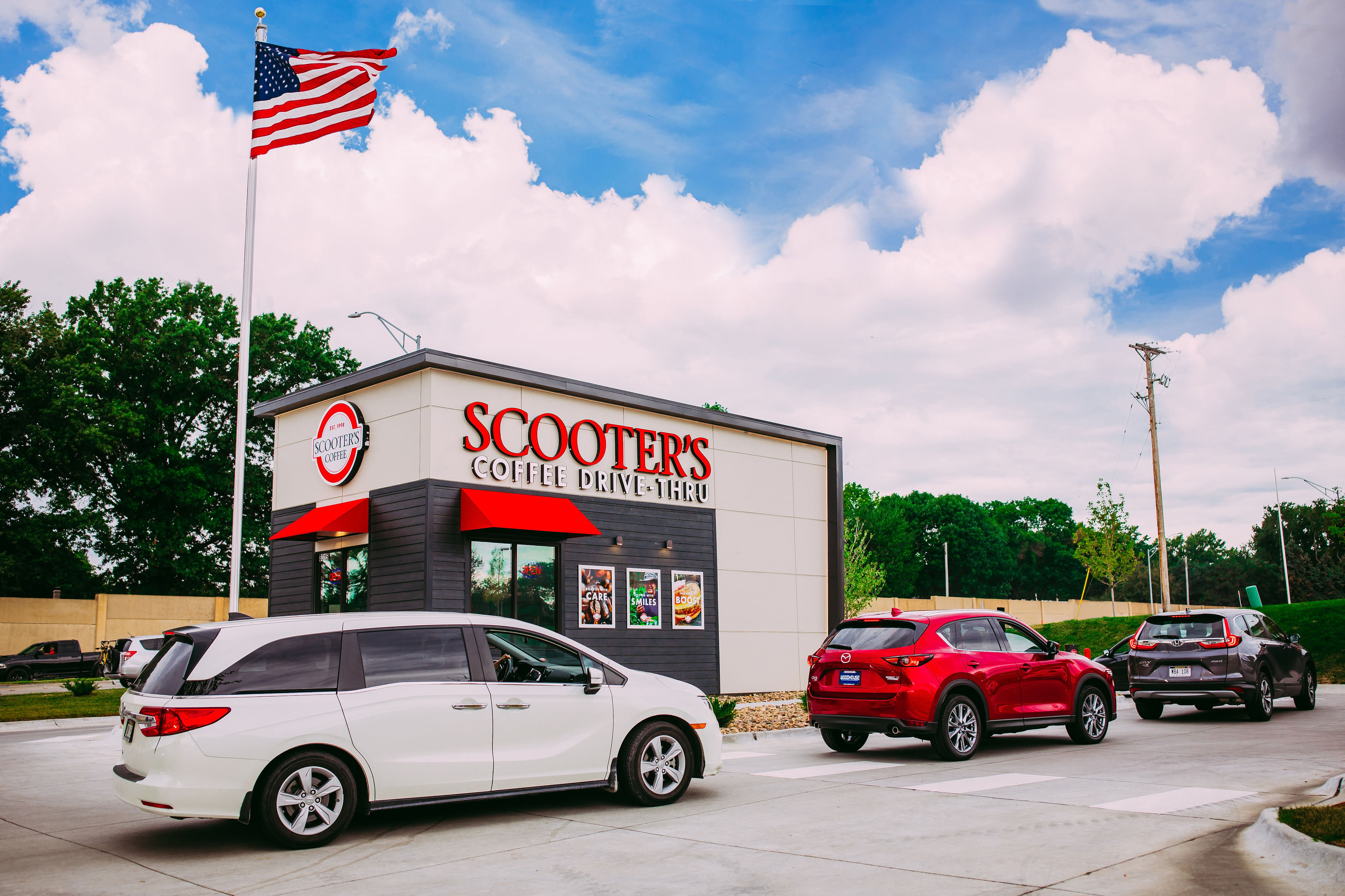 Franchisee owners Matt and Ellen Smith of Lebanon recently signed a four-unit agreement to bring Scooter’s Coffee to the area. PHOTO COURTESY: SCOOTER'S COFFEE