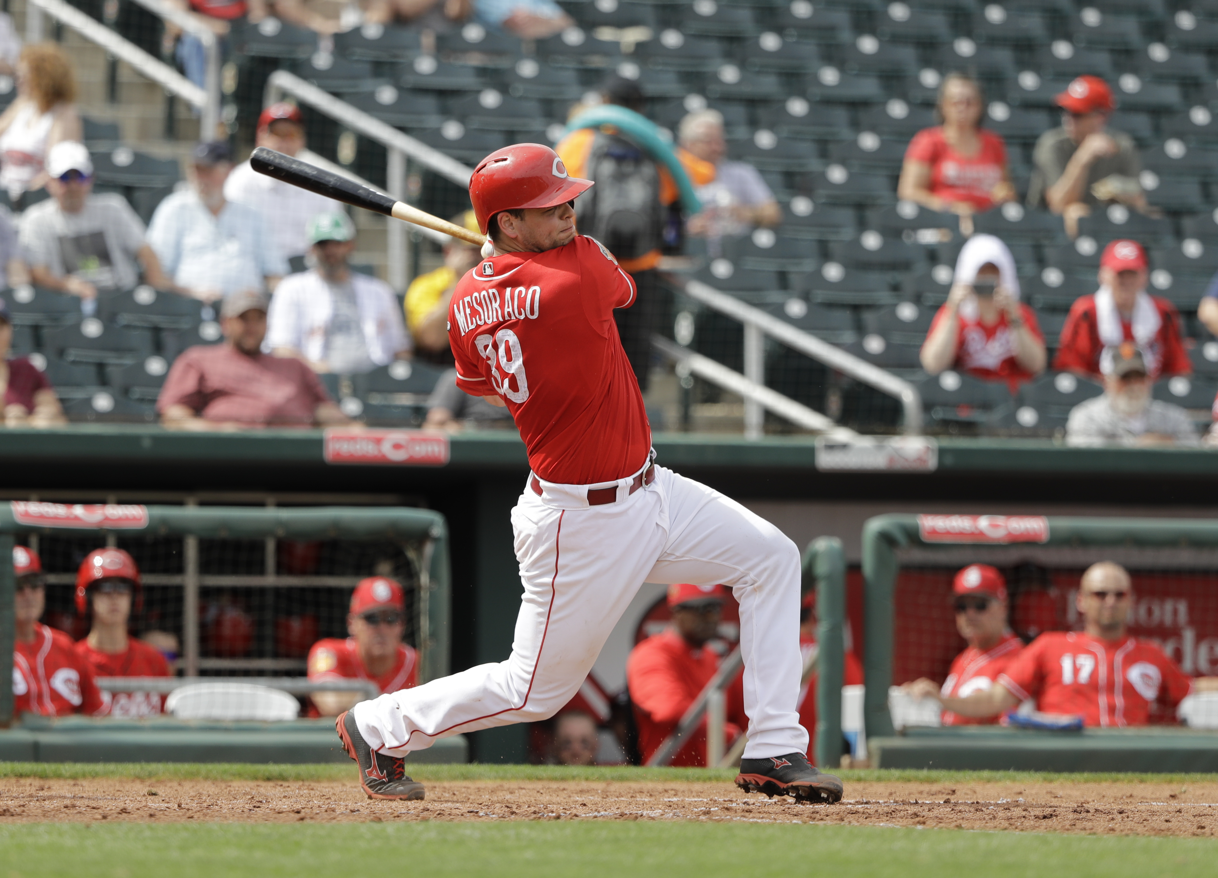 Reaction to the new Cincinnati Reds spring training hats