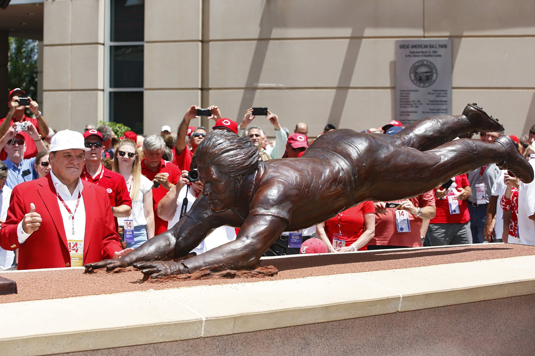 PETE ROSE Reds Bronze Baseball Statue/Figurine 