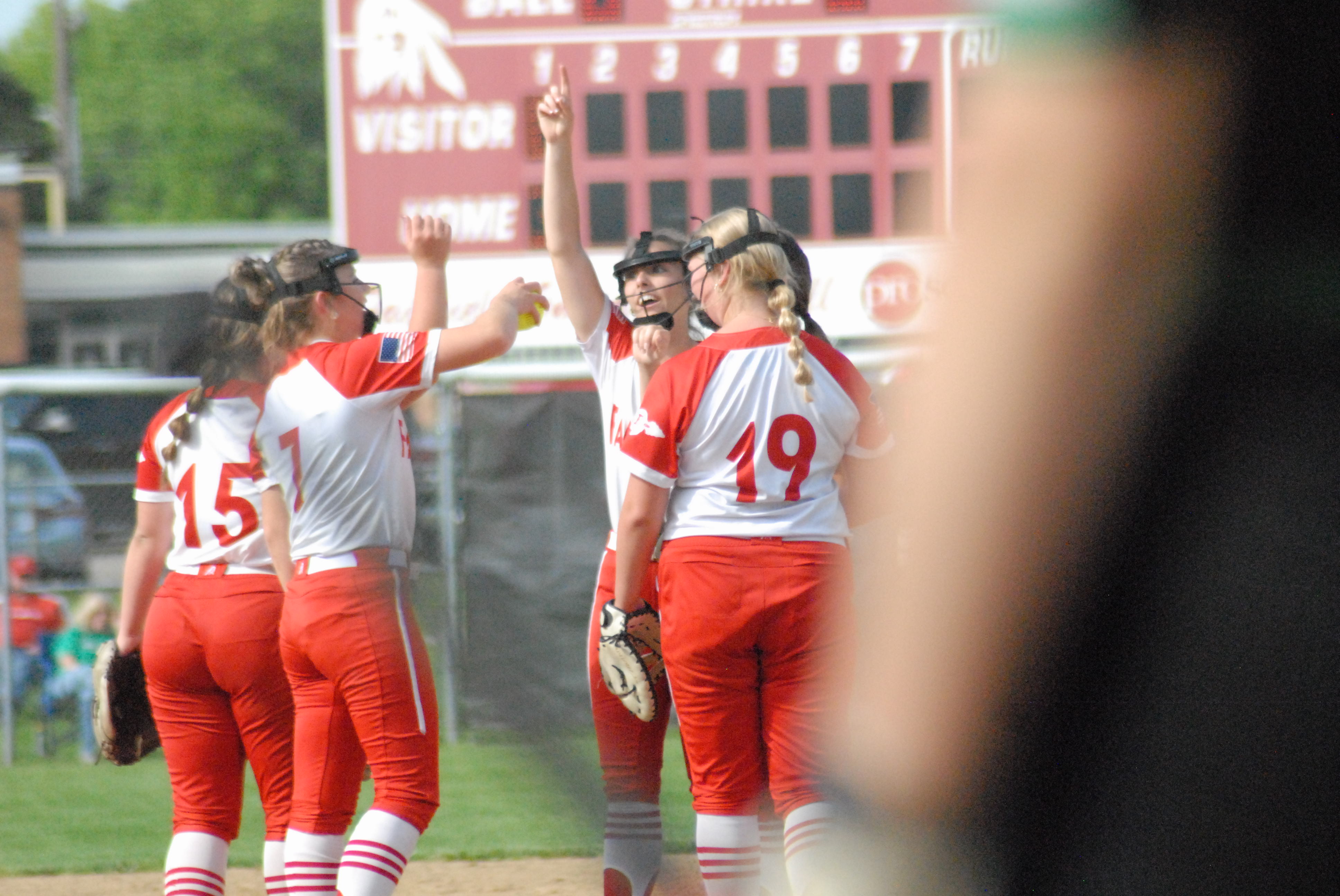 East Jordan baseball, softball both top Central Lake districts