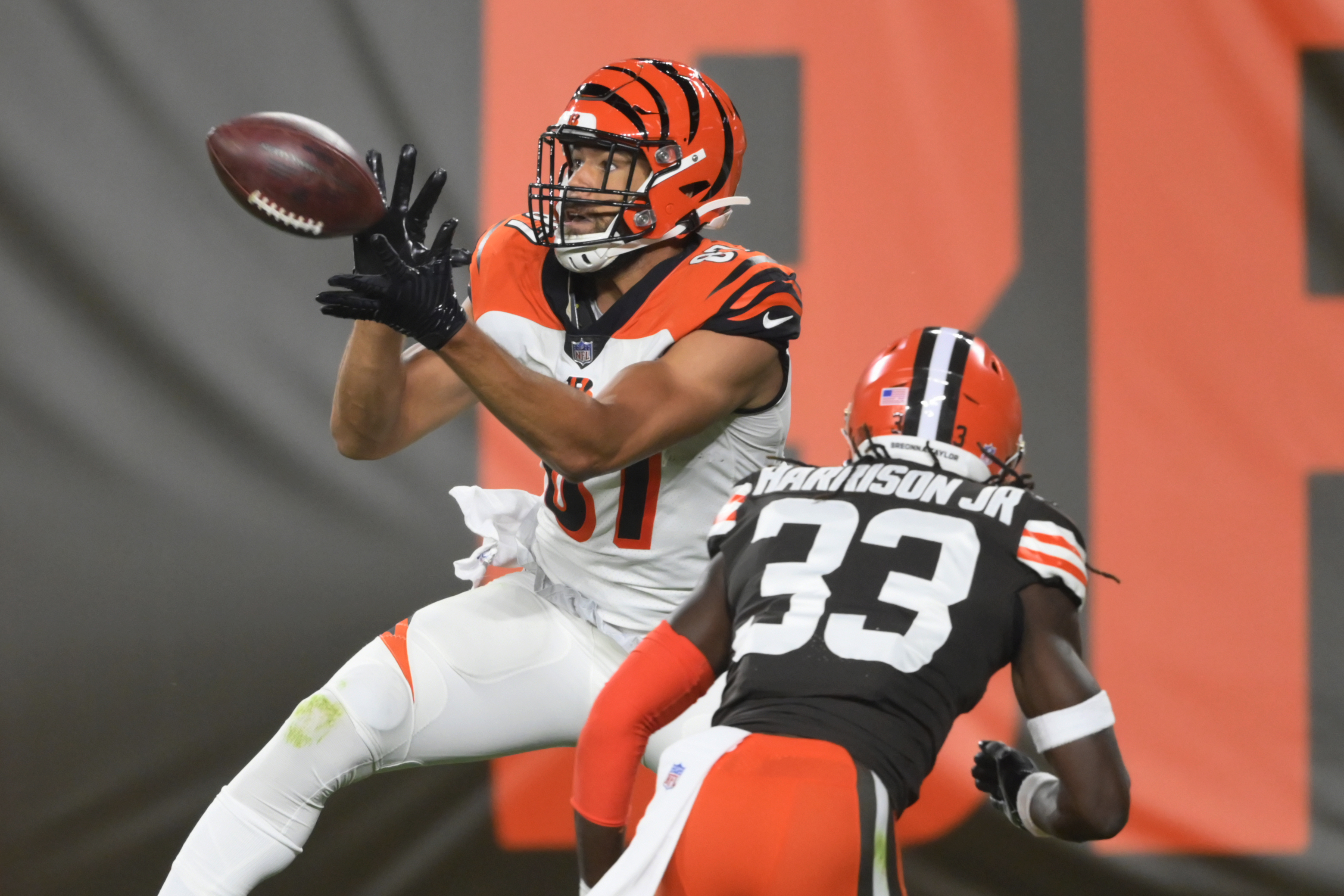 Cincinnati Bengals tight end C.J. Uzomah (87) celebrates a catch