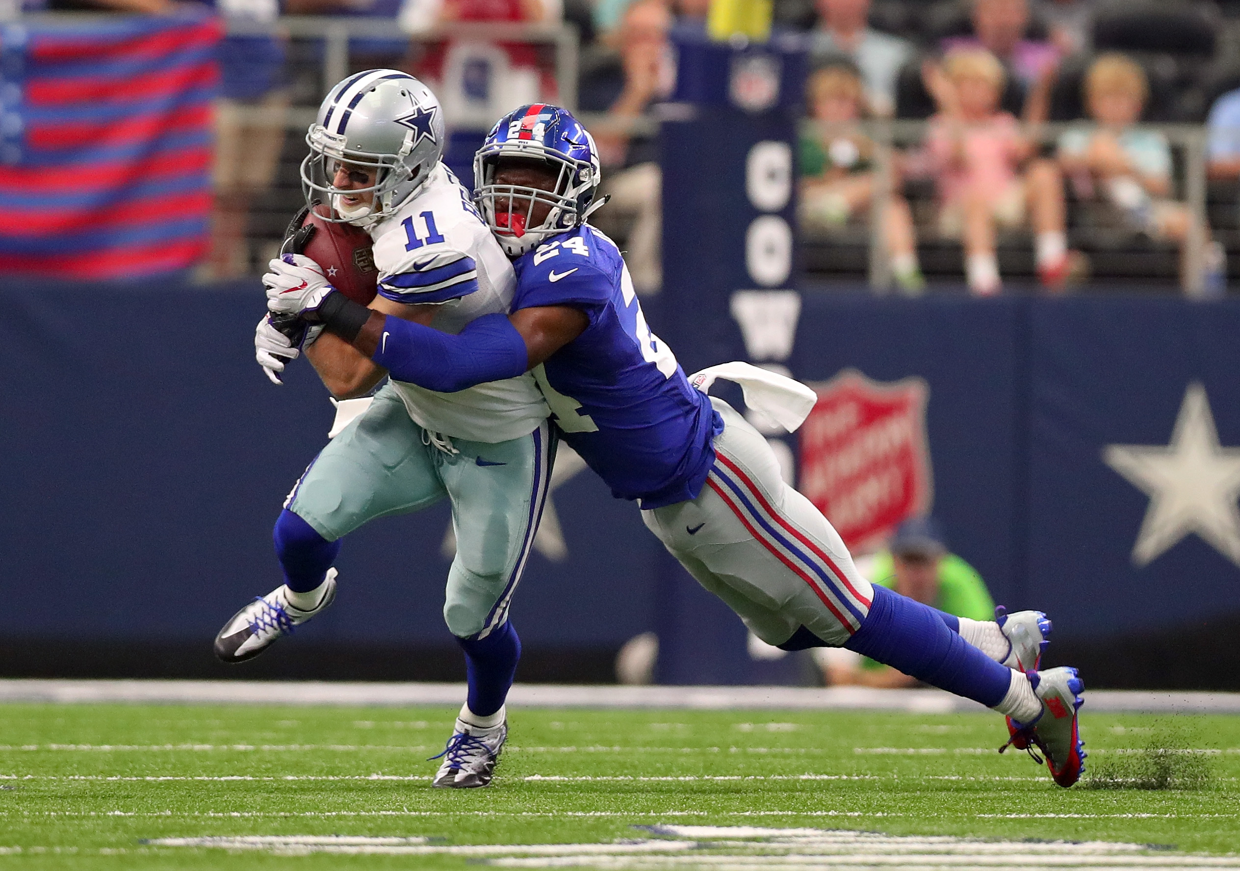 September 30, 2018: Dallas Cowboys cornerback Chidobe Awuzie #24 during an  NFL football game between the