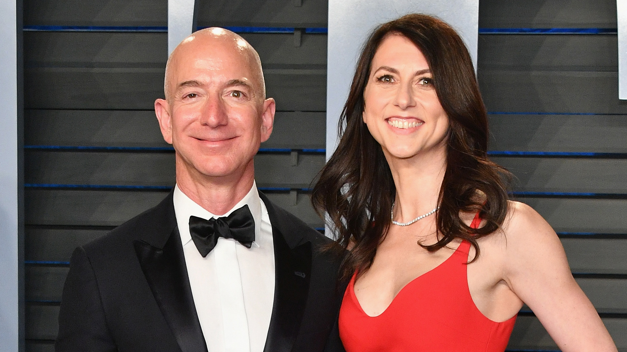 Amazon Ceo Jeff Bezos Divorcing Wife Mackenzie After 25 Years Of Marriage 0203