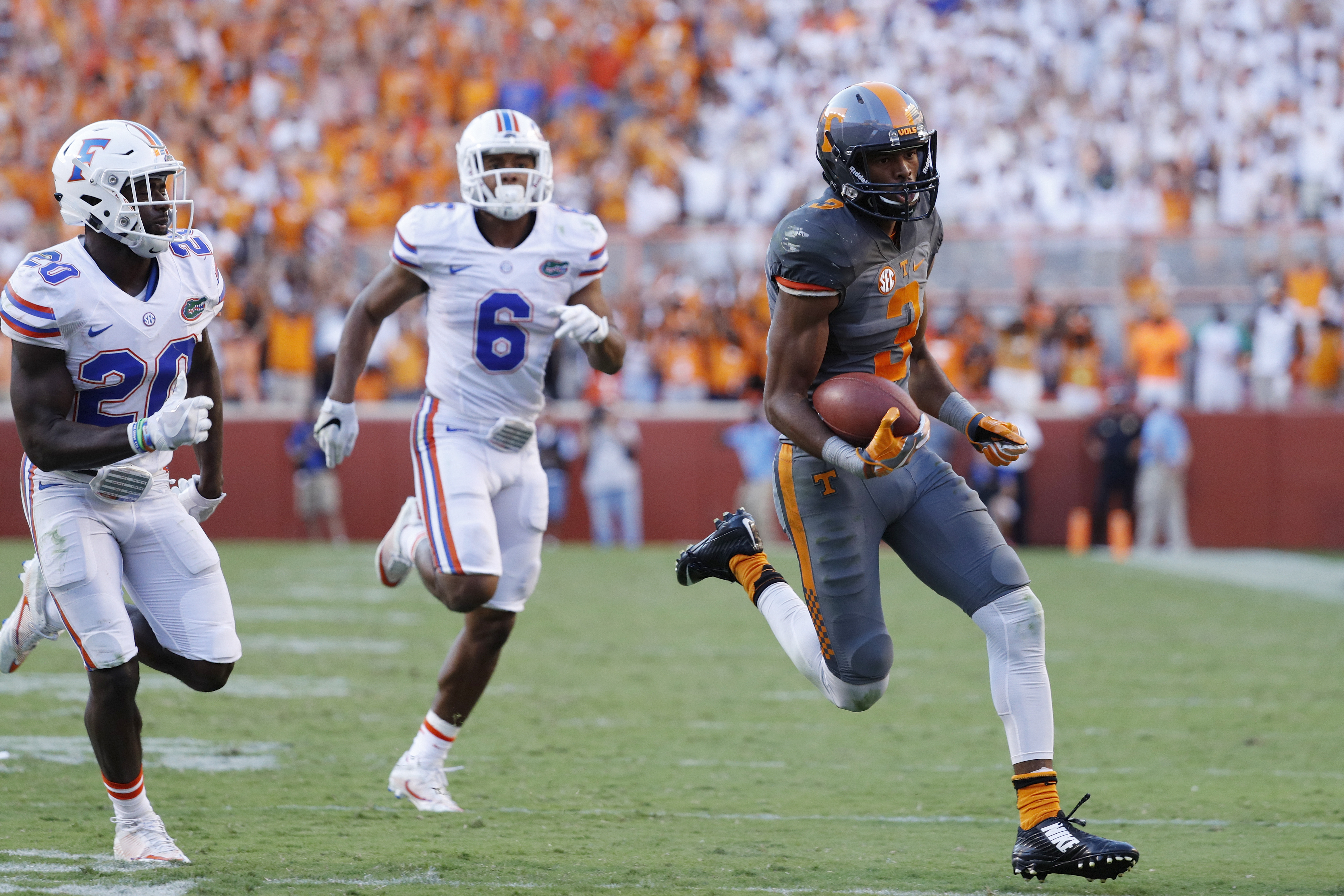KNOXVILLE, TN - SEPTEMBER 24: Josh Malone #3 of the Tennessee Volunteers runs into the end zone with a 42-yard touchdown reception against the Florida Gators in the fourth quarter at Neyland Stadium on September 24, 2016 in Knoxville, Tennessee. Tennessee defeated Florida 38-28. (Photo by Joe Robbins/Getty Images)
