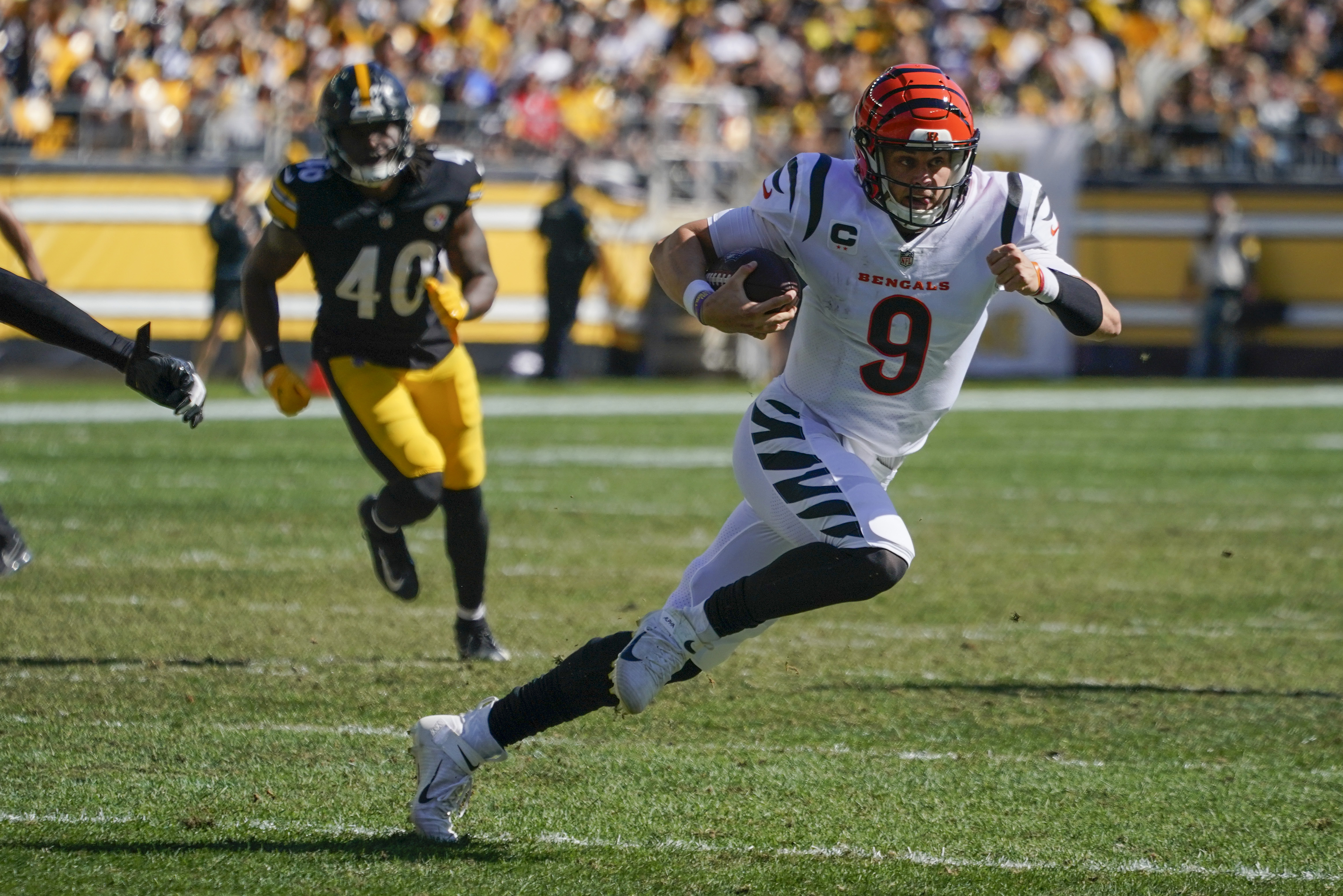 Joe Burrow leads Who Dey chant after Cincinnati's Thursday night win