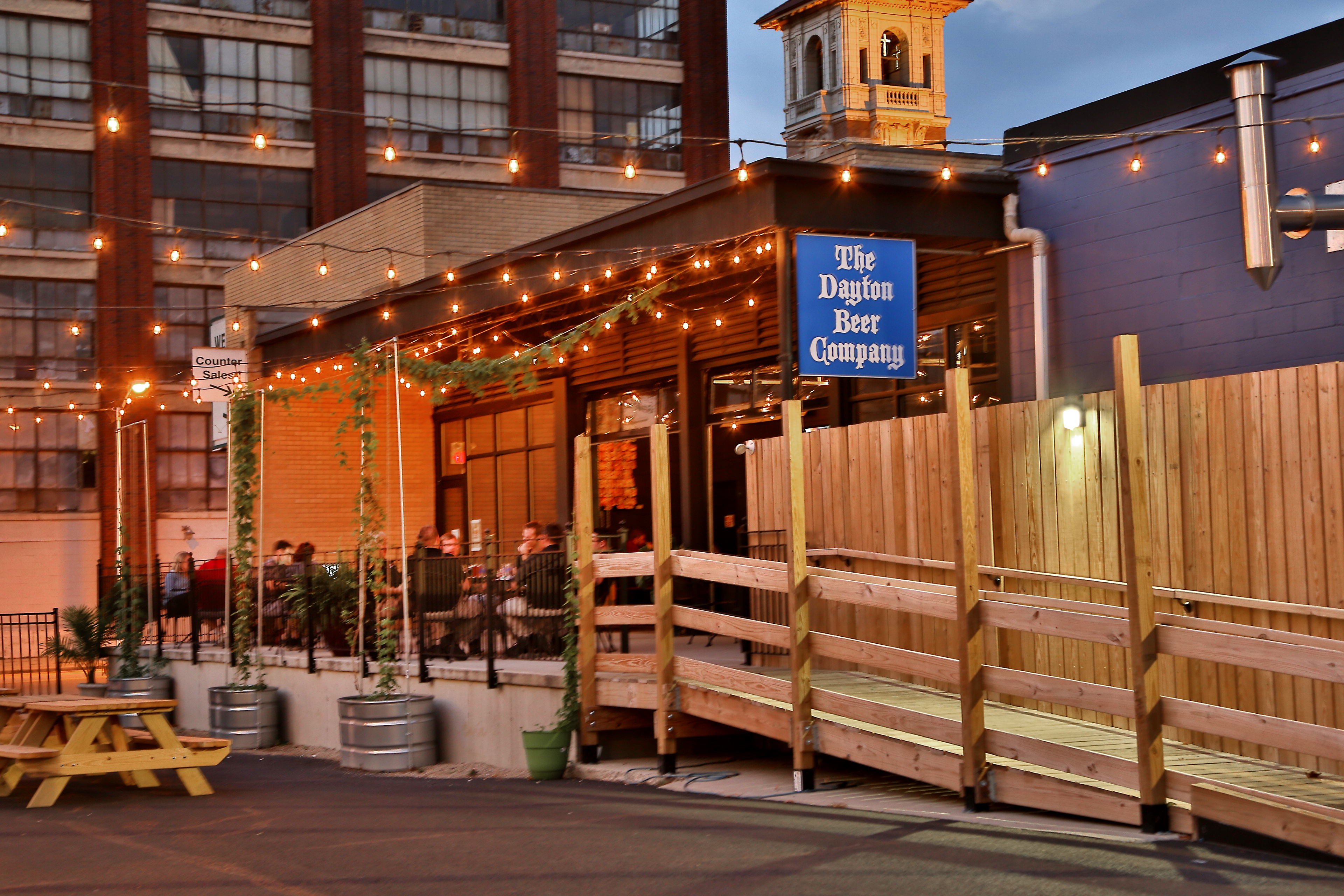 Best Patios For Outdoor Drinking And Dining In Dayton