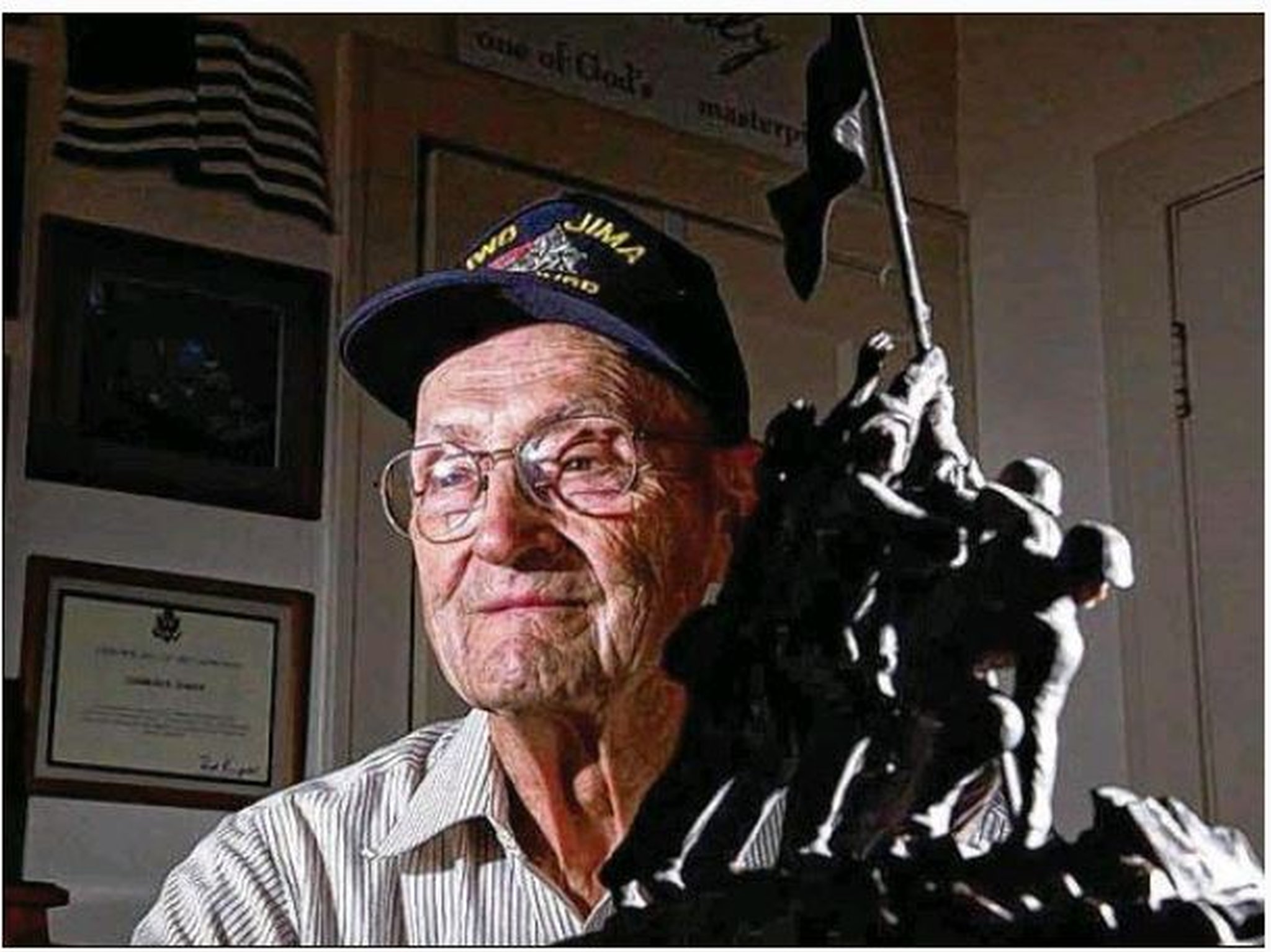 Local WWII war hero Charlie Baker has died