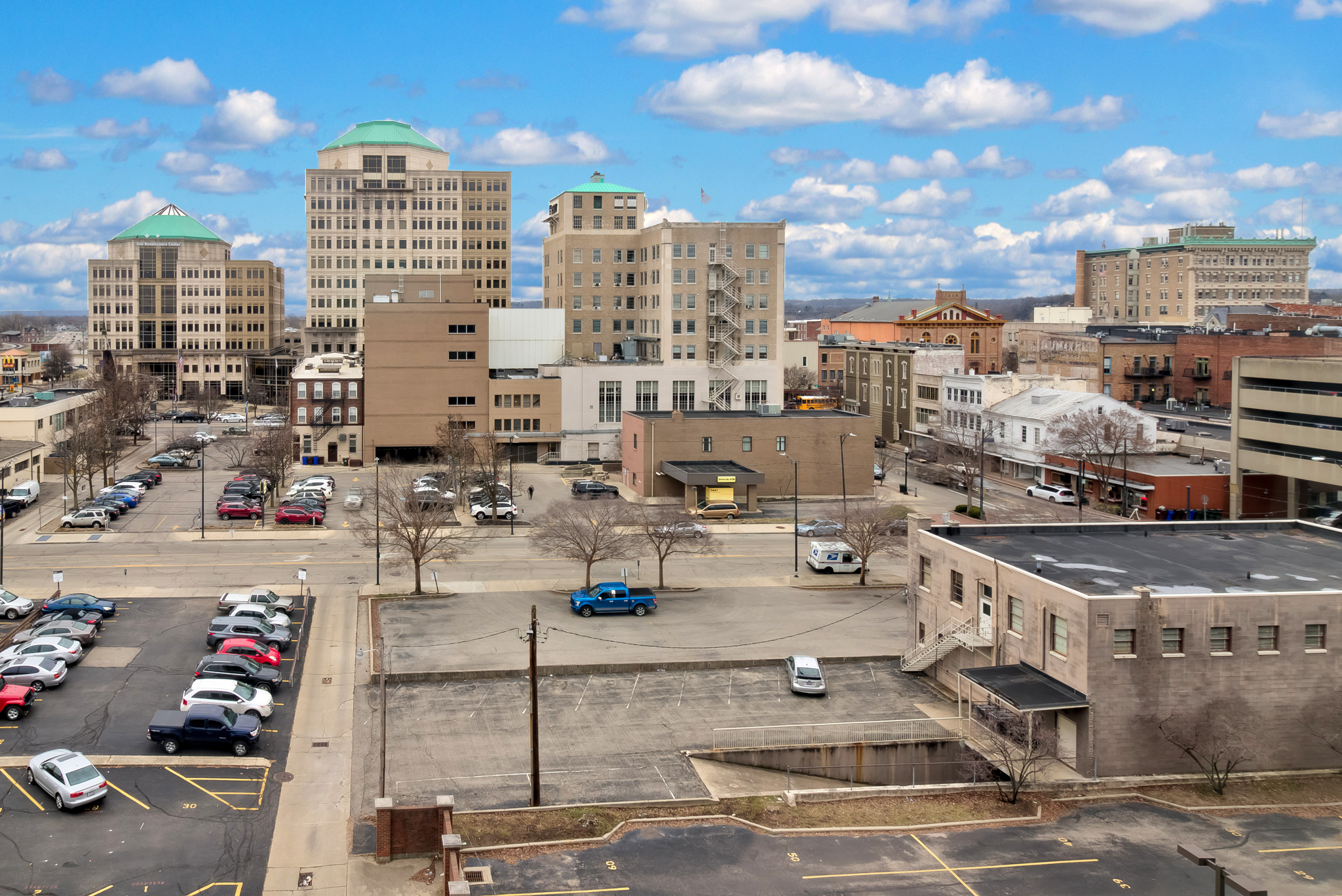 Third + Dayton building adds another floor of apartments in Hamilton