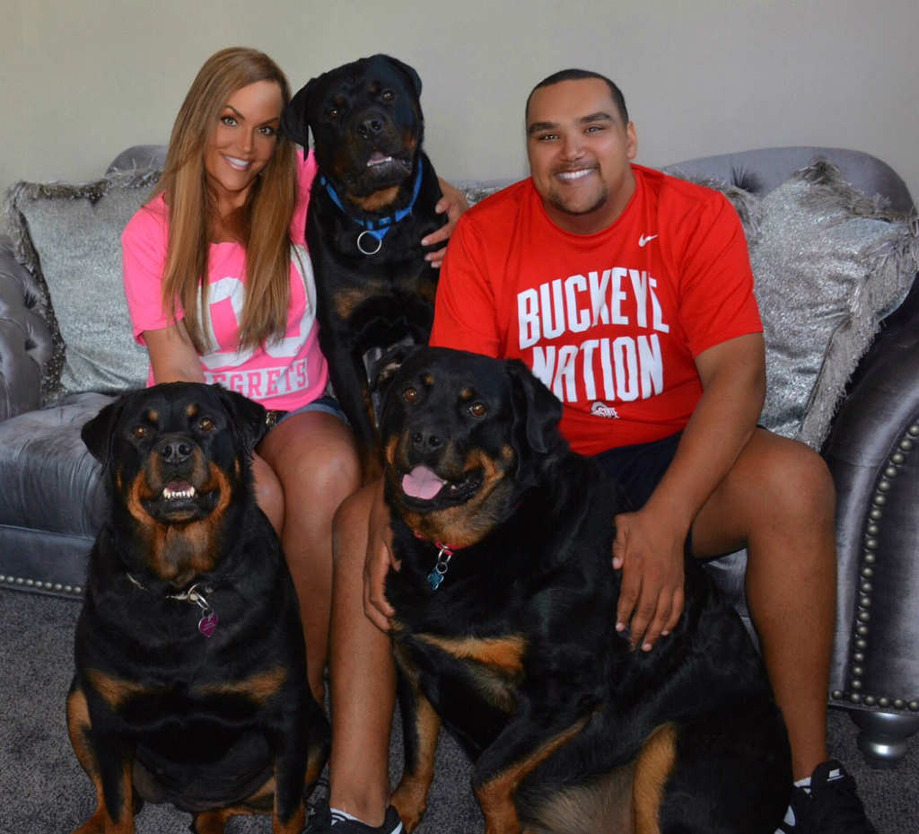 Troy resident Kelley Gunter, the author of the new book "You Have Such a Pretty Face," loss 243 with the help of weight loss surgery in 2002. She says true transformation came when he sought help for her destructive behavior. She lives with her son Alec and three Rottweilers.