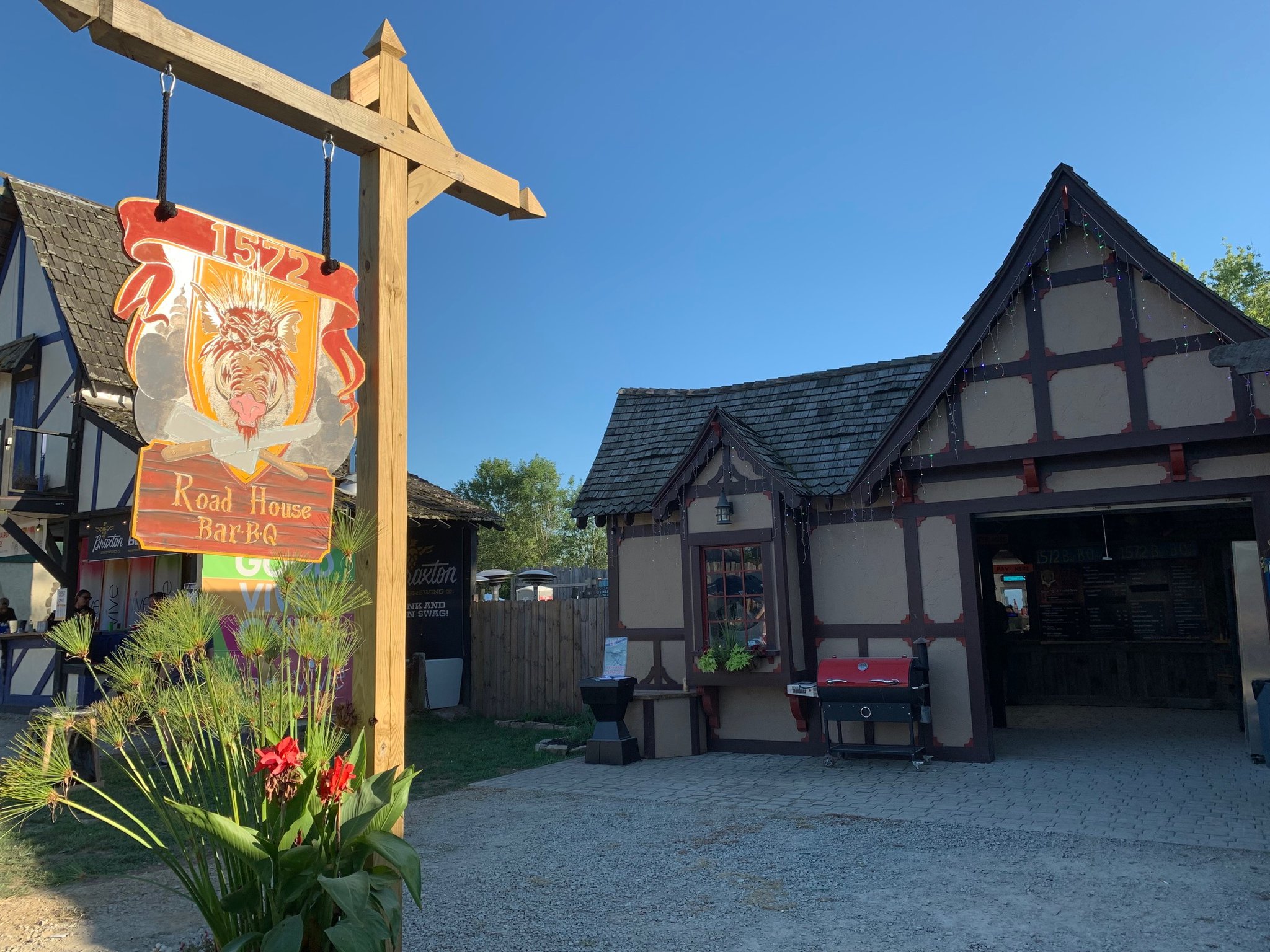 Ohio Renaissance Festival 1572 Roadhouse BarBQ