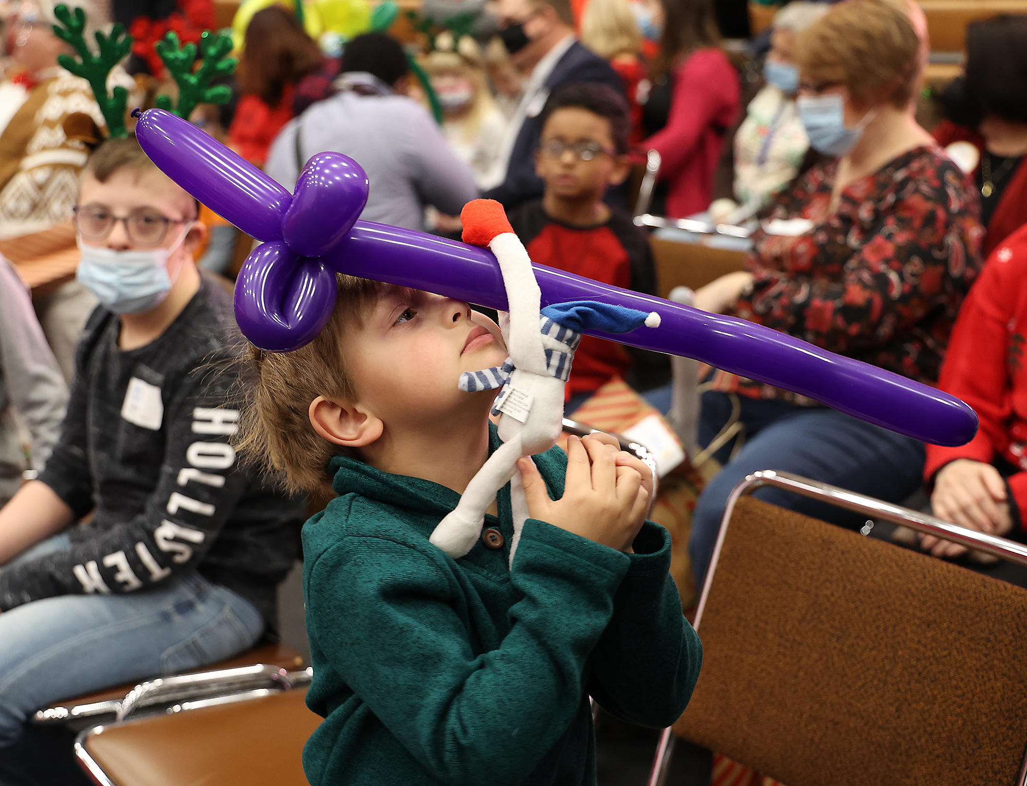 PHOTOS: Rotary makes sure children have a Merry Christmas