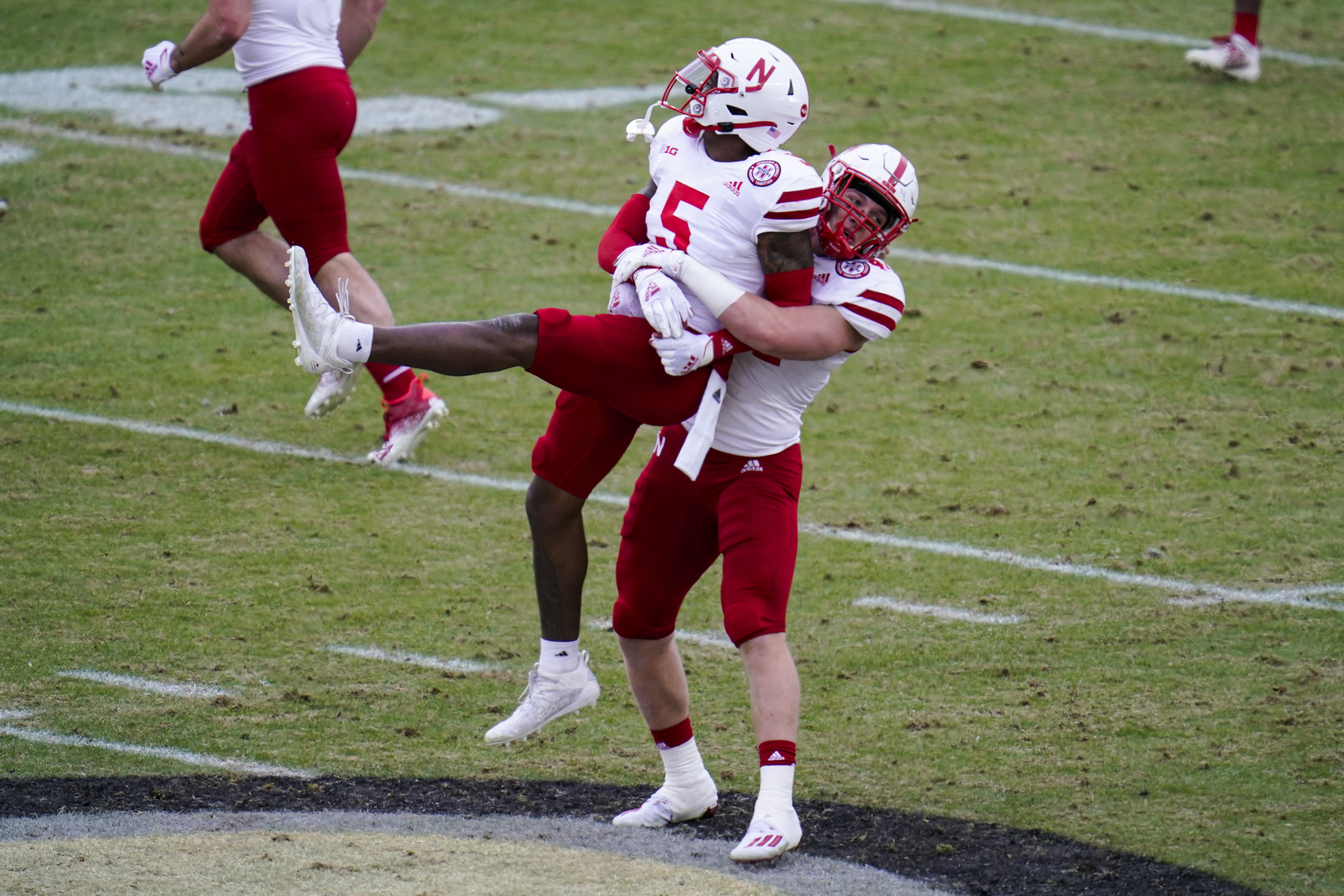 Gunter Drafted in the Seventh Round by the Cincinnati Bengals - Coastal  Carolina University Athletics