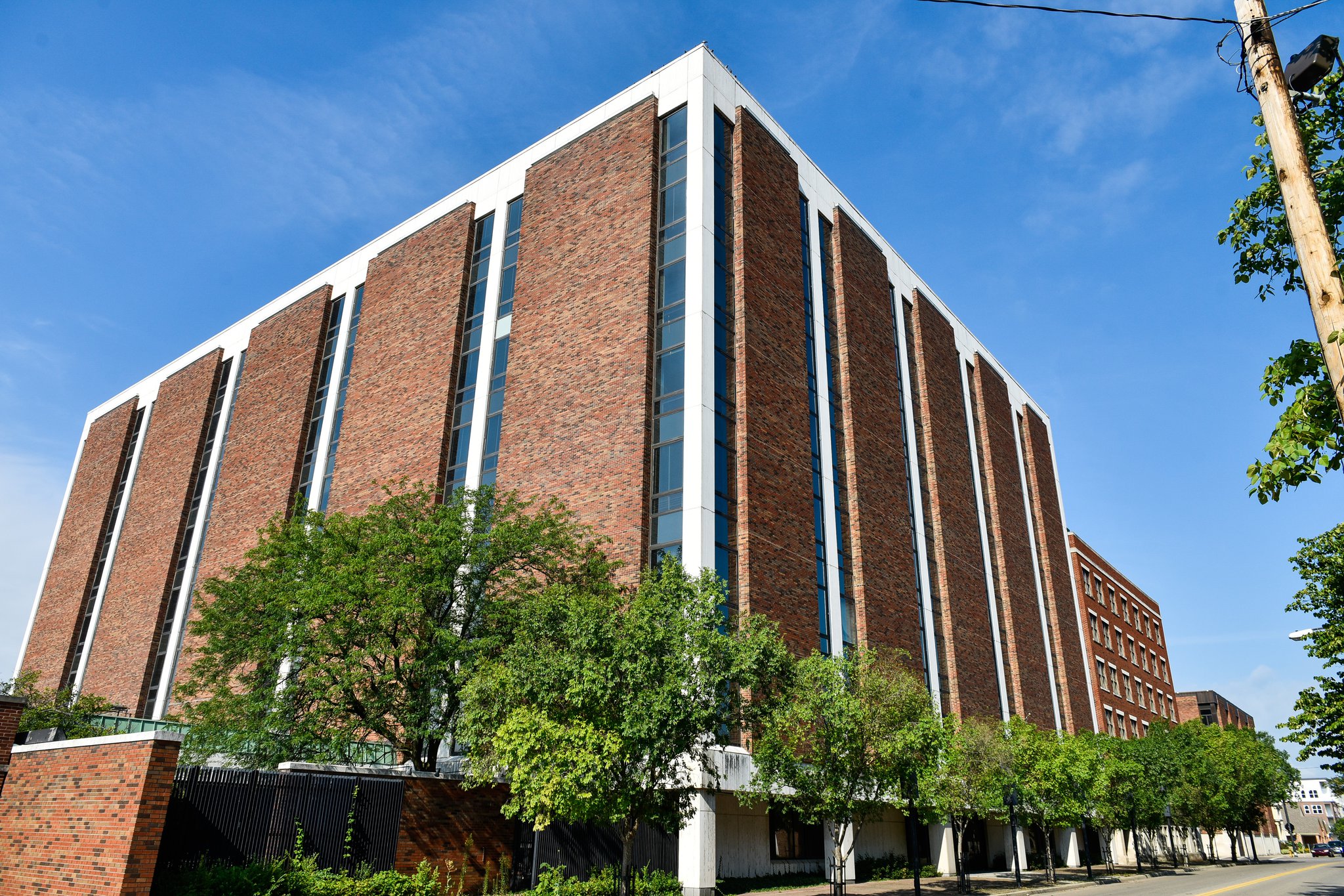 The former Ohio Casualty complex, which once housed more than 1,000 employees, actually is three buildings, with a combined 428,000 square feet.