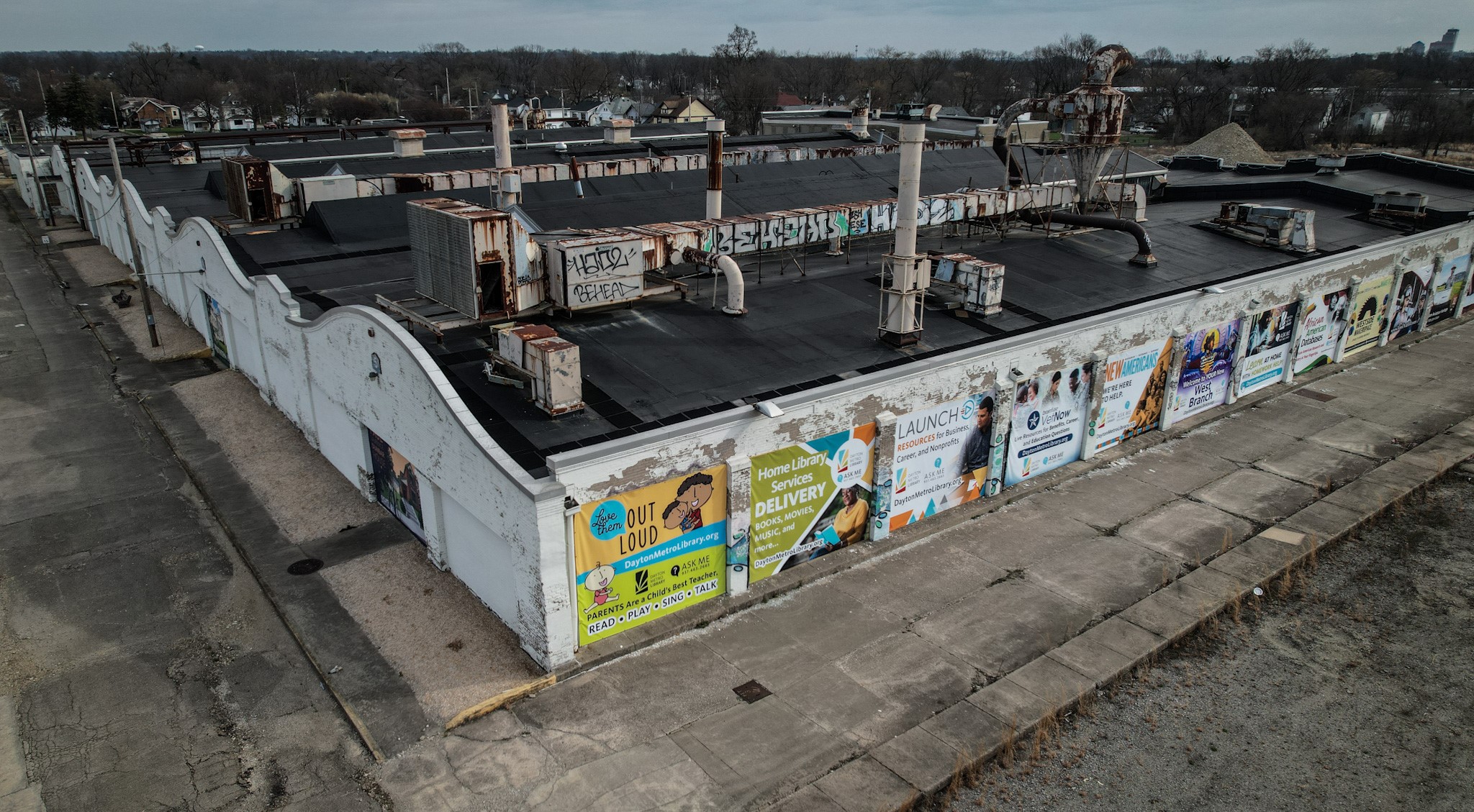 Plans for the Wright brothers airplane factory site include demolishing a security guard station and building 17. JIM NOELKER/STAFF