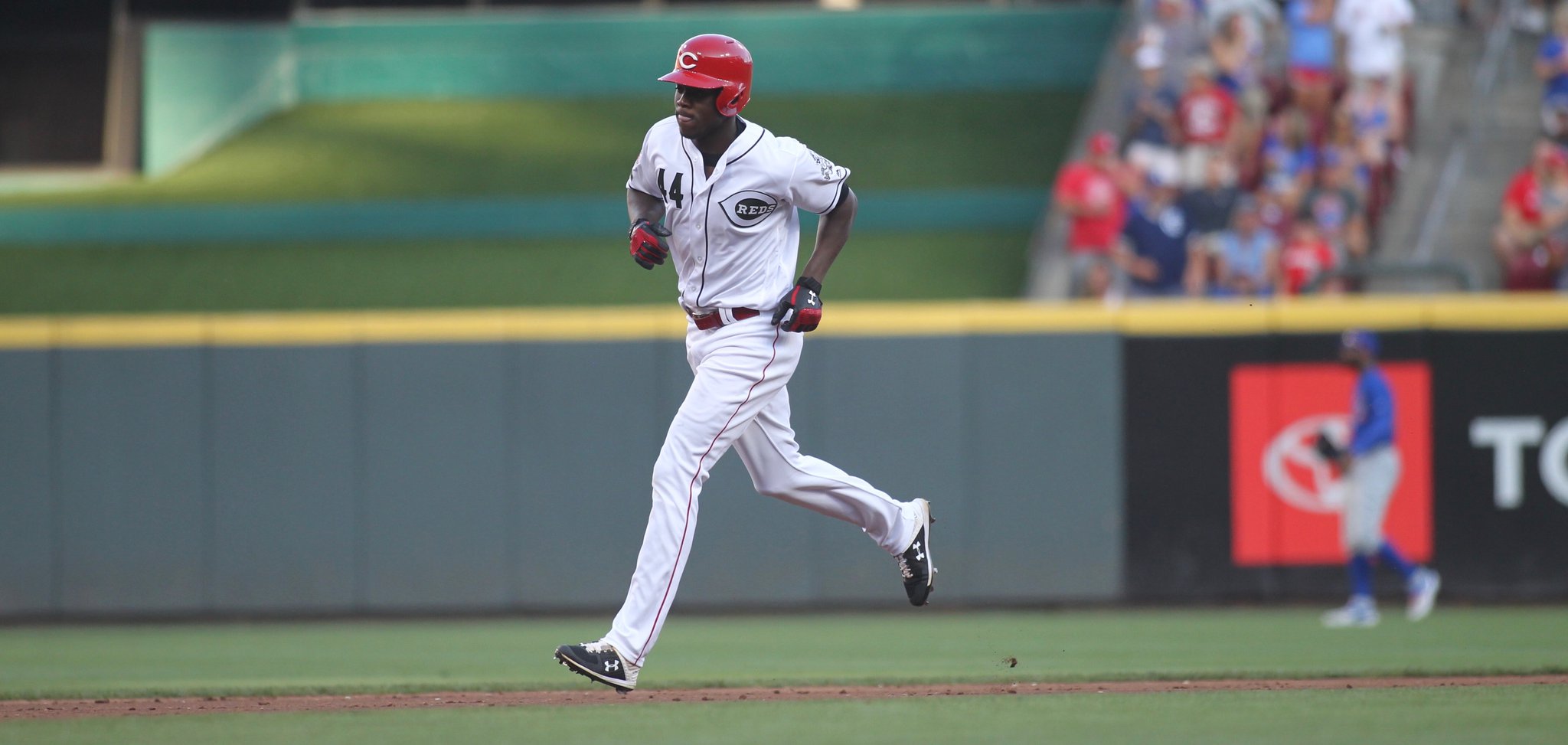 Reds prospect Aristides Aquino homers twice for Louisville on Saturday 