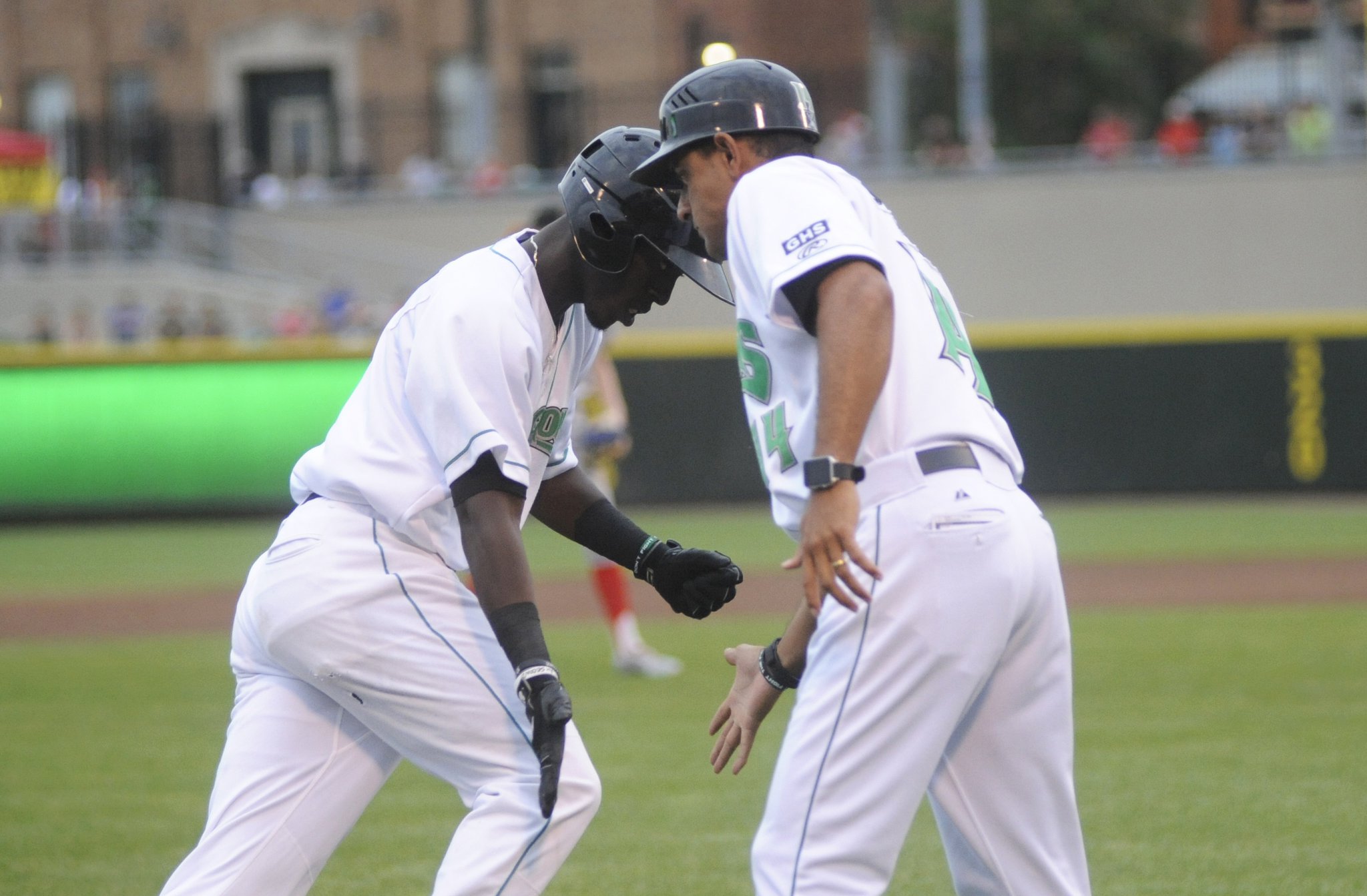 25 People Become Citizens At Dayton Dragons Baseball Game