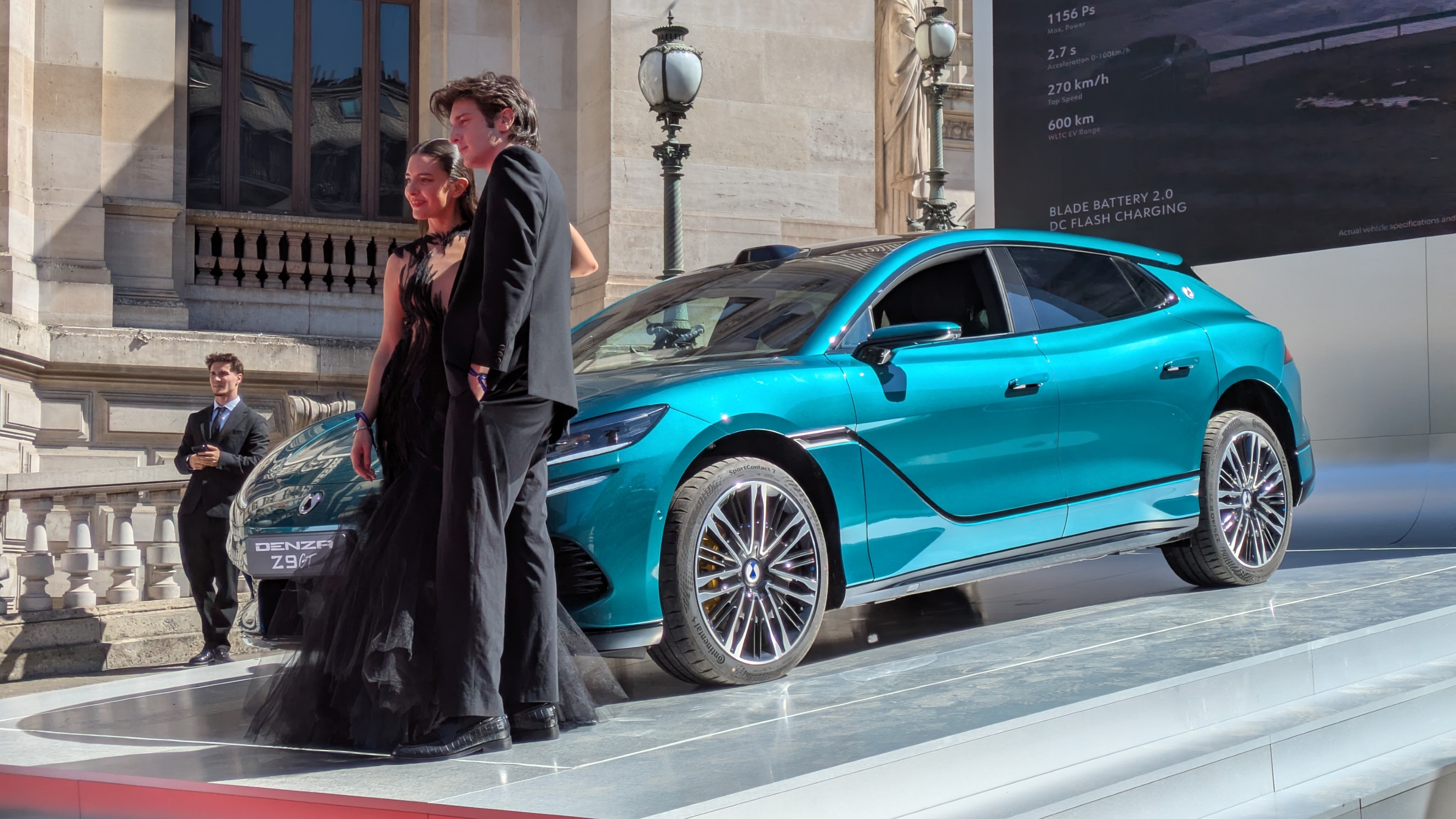 BYD’s Flash charging aims to fill EV batteries in 5 minutes — here’s how it works