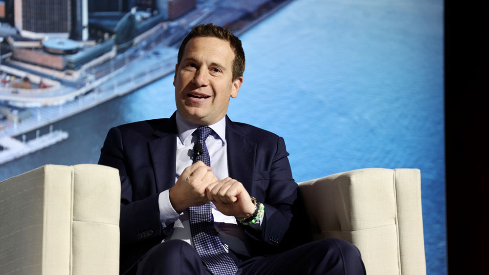 Ishbia family completes plan to trim UWM ownership stake